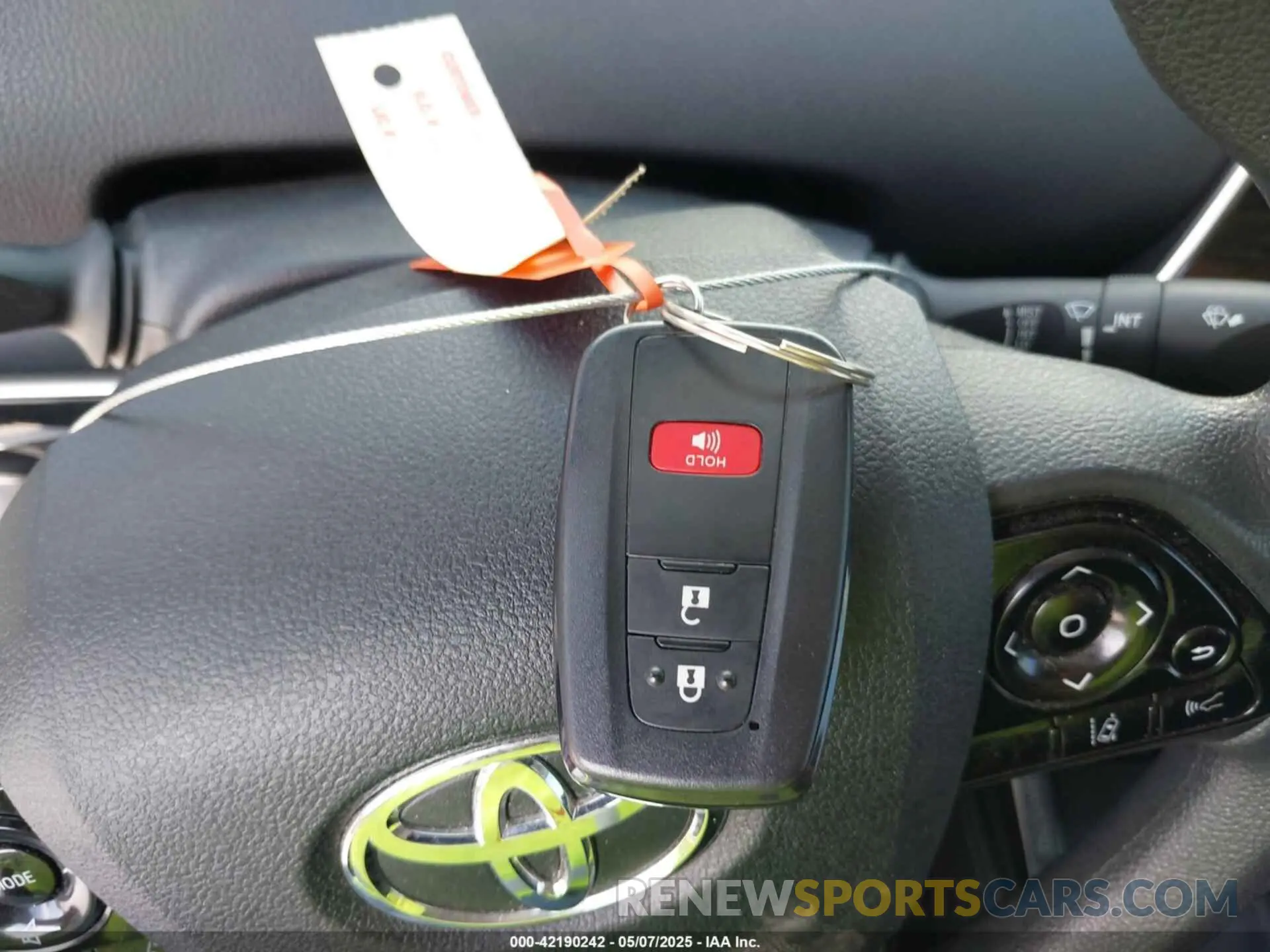 11 Photograph of a damaged car JTDKARFU8L3126291 TOYOTA PRIUS 2020