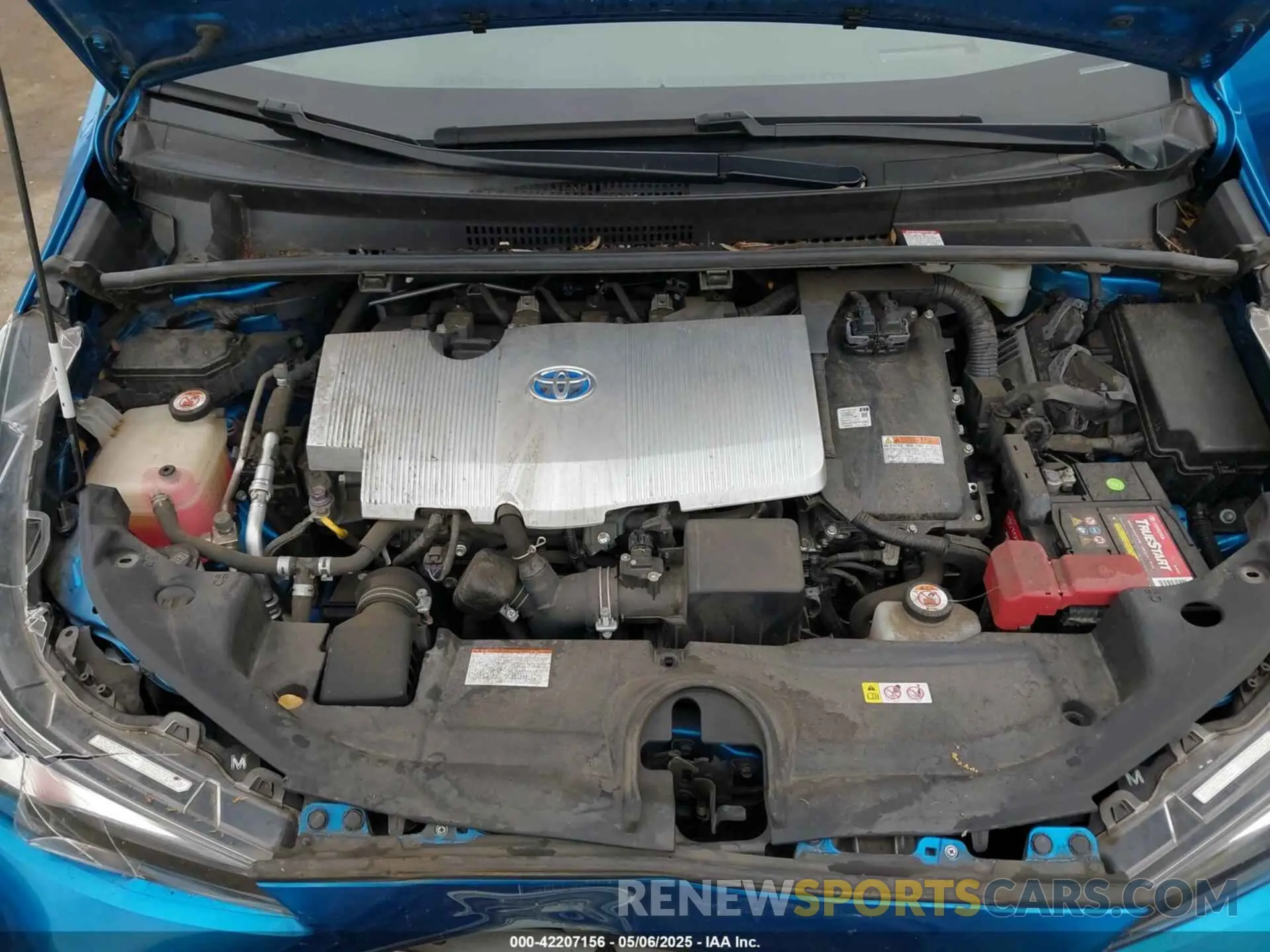 10 Photograph of a damaged car JTDKARFU9L3104395 TOYOTA PRIUS 2020
