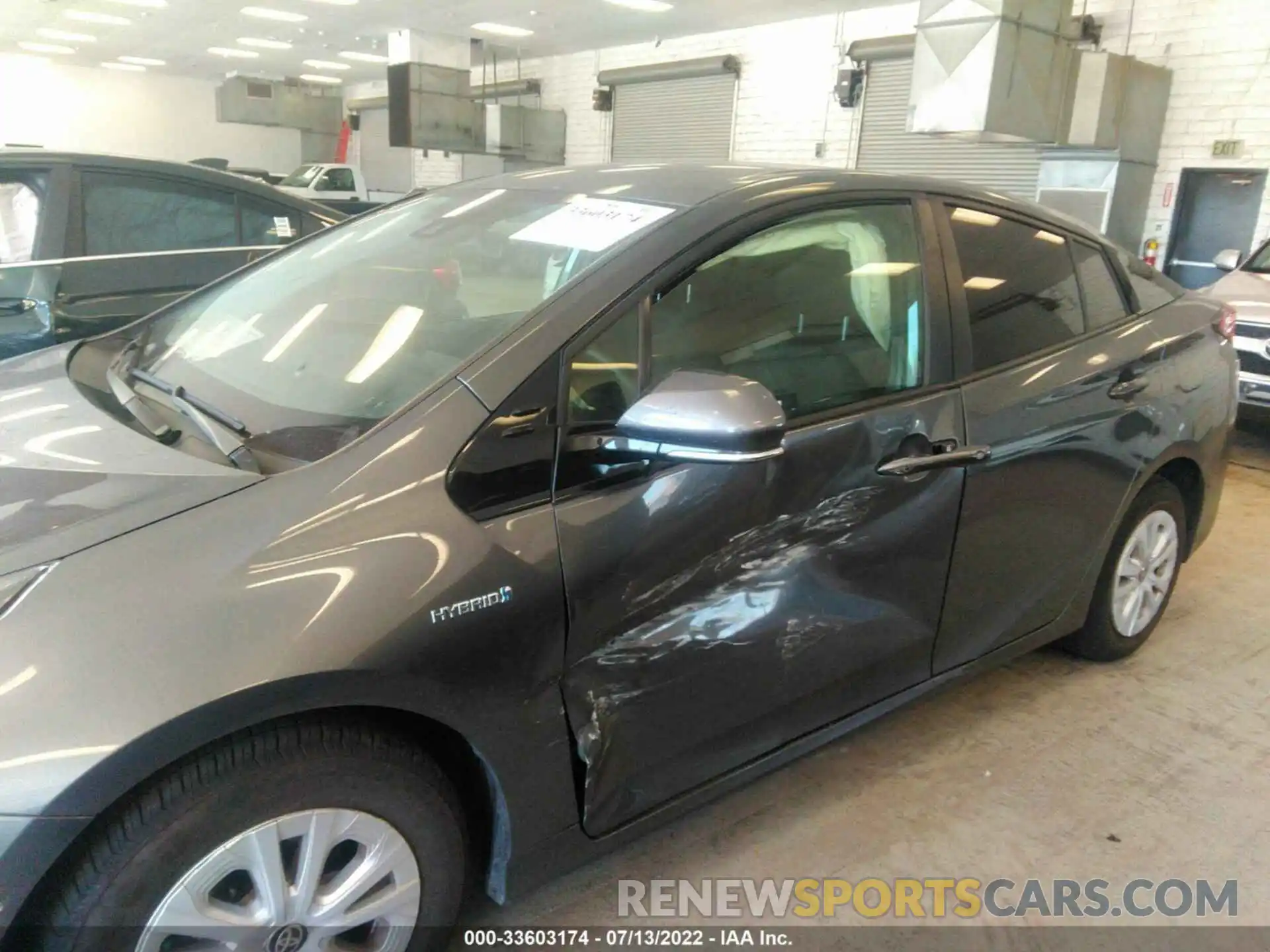 6 Photograph of a damaged car JTDKARFU9L3105675 TOYOTA PRIUS 2020