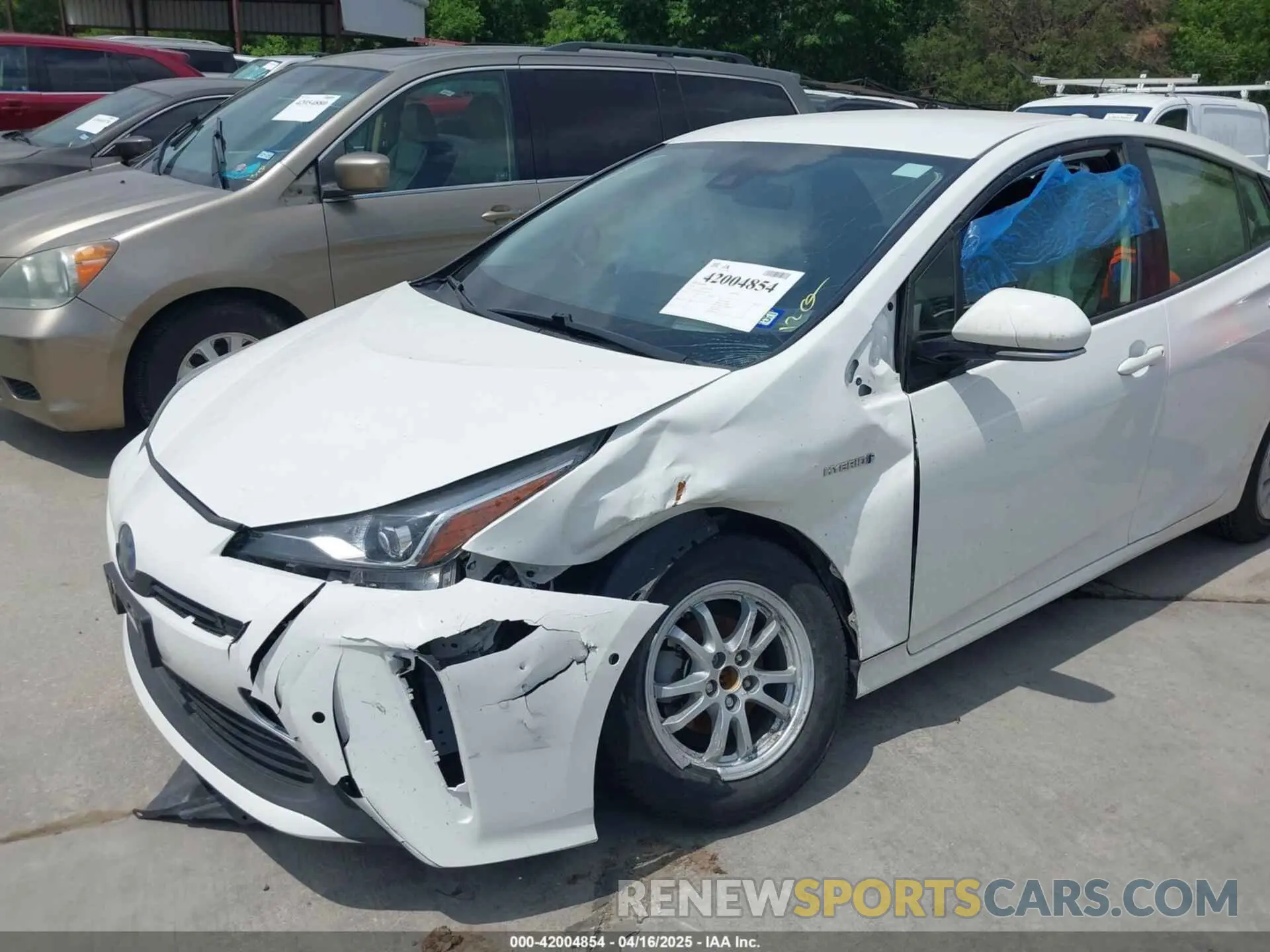 6 Photograph of a damaged car JTDKARFU9L3108236 TOYOTA PRIUS 2020