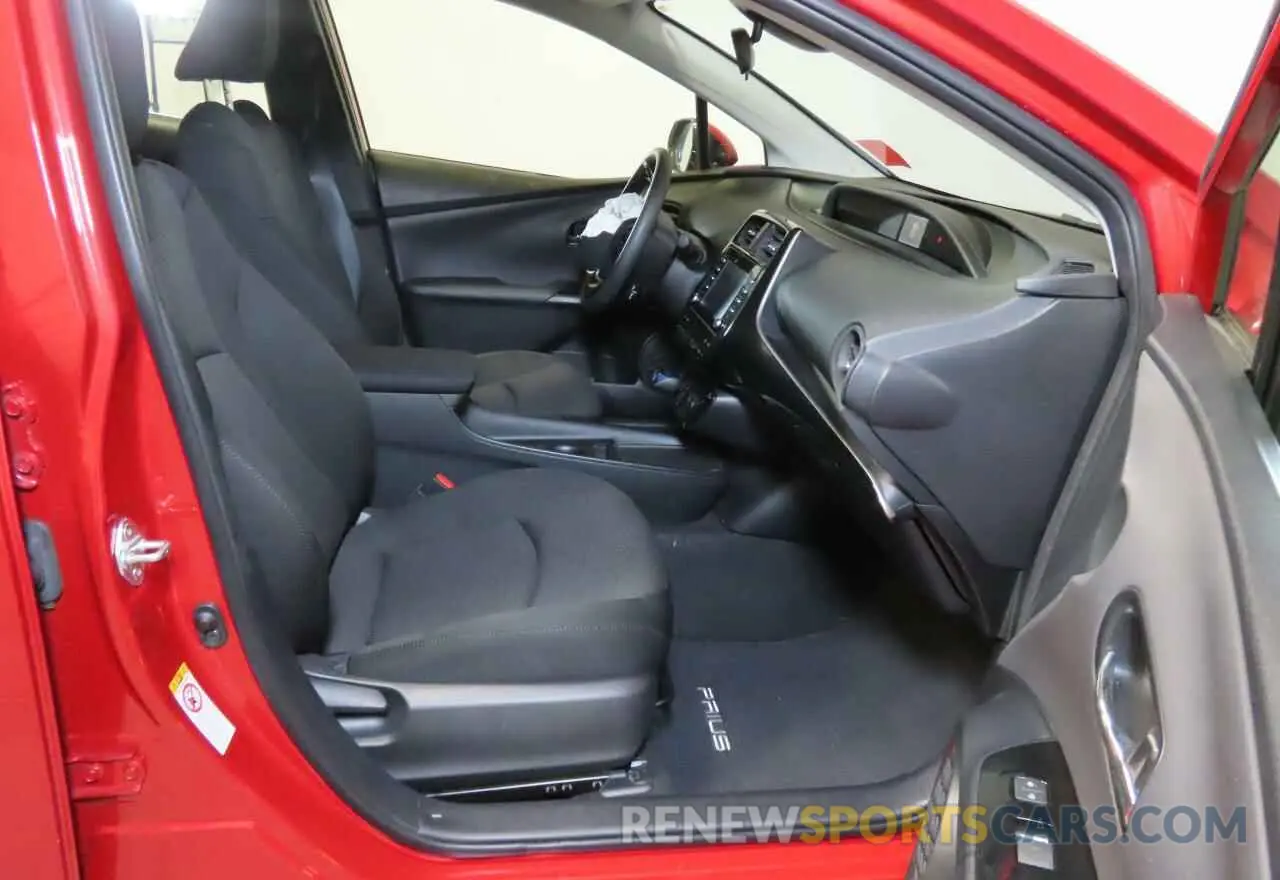 5 Photograph of a damaged car JTDKARFU9L3111895 TOYOTA PRIUS 2020