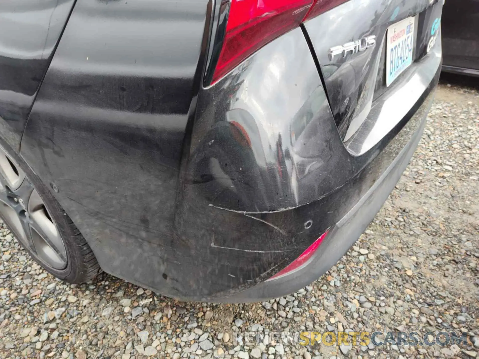 24 Photograph of a damaged car JTDKARFU9L3115820 TOYOTA PRIUS 2020
