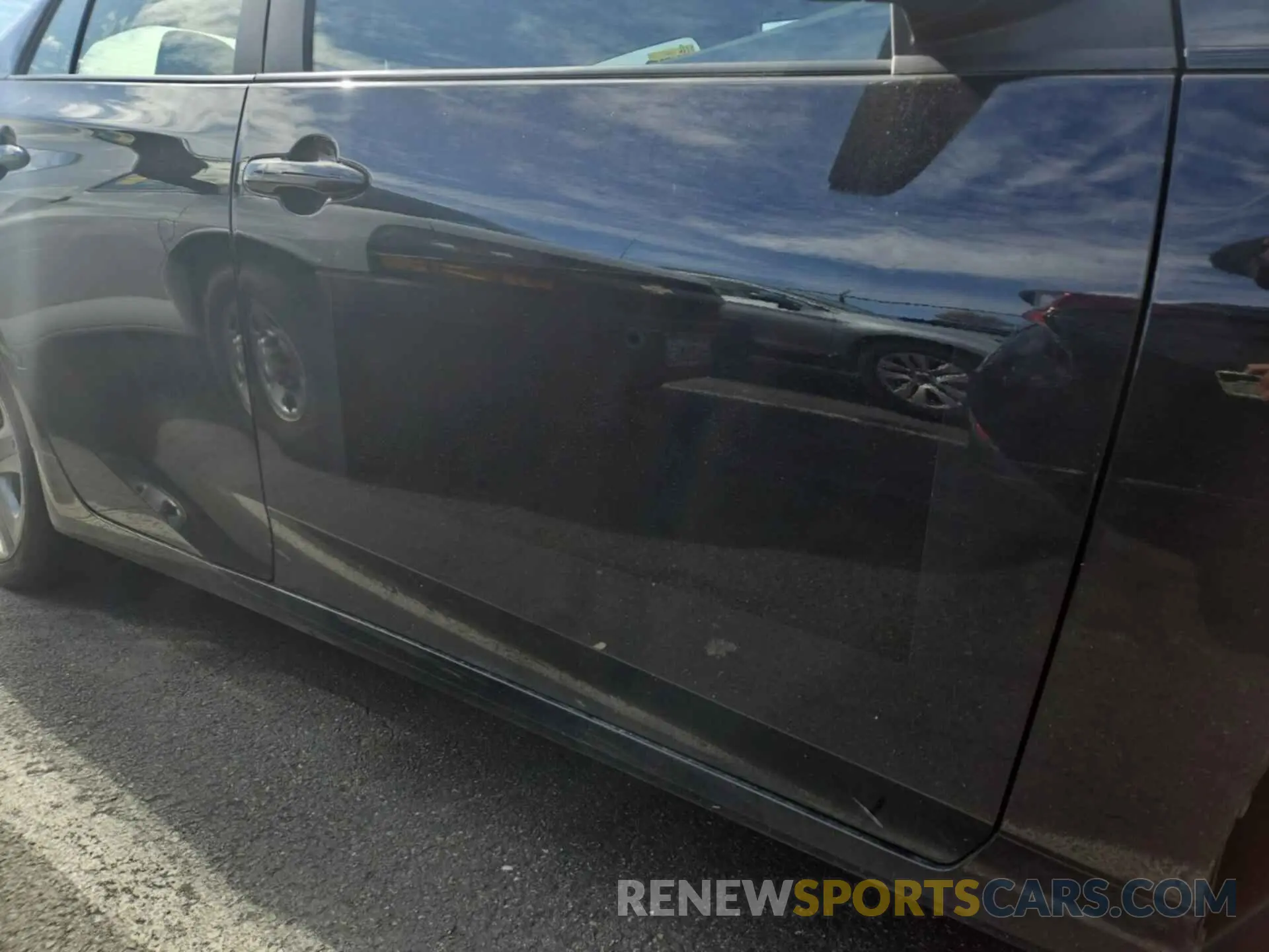 30 Photograph of a damaged car JTDKARFU9L3116109 TOYOTA PRIUS 2020