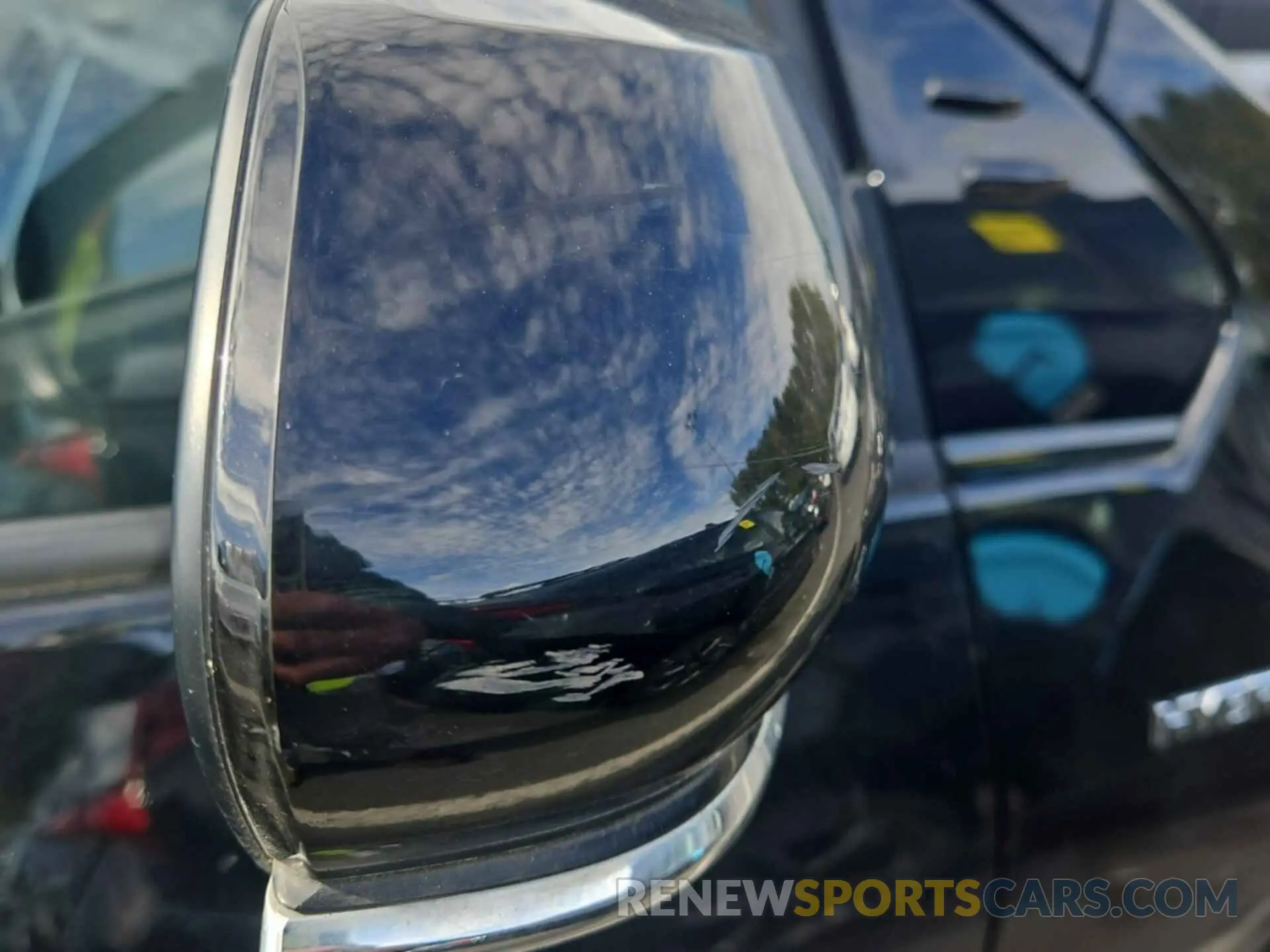 33 Photograph of a damaged car JTDKARFU9L3116109 TOYOTA PRIUS 2020