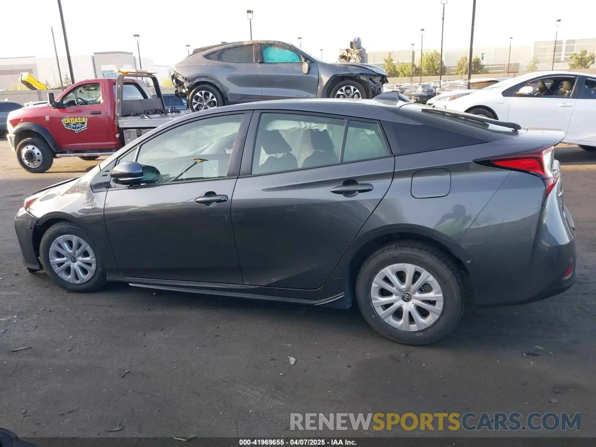 14 Photograph of a damaged car JTDKARFU9L3122010 TOYOTA PRIUS 2020