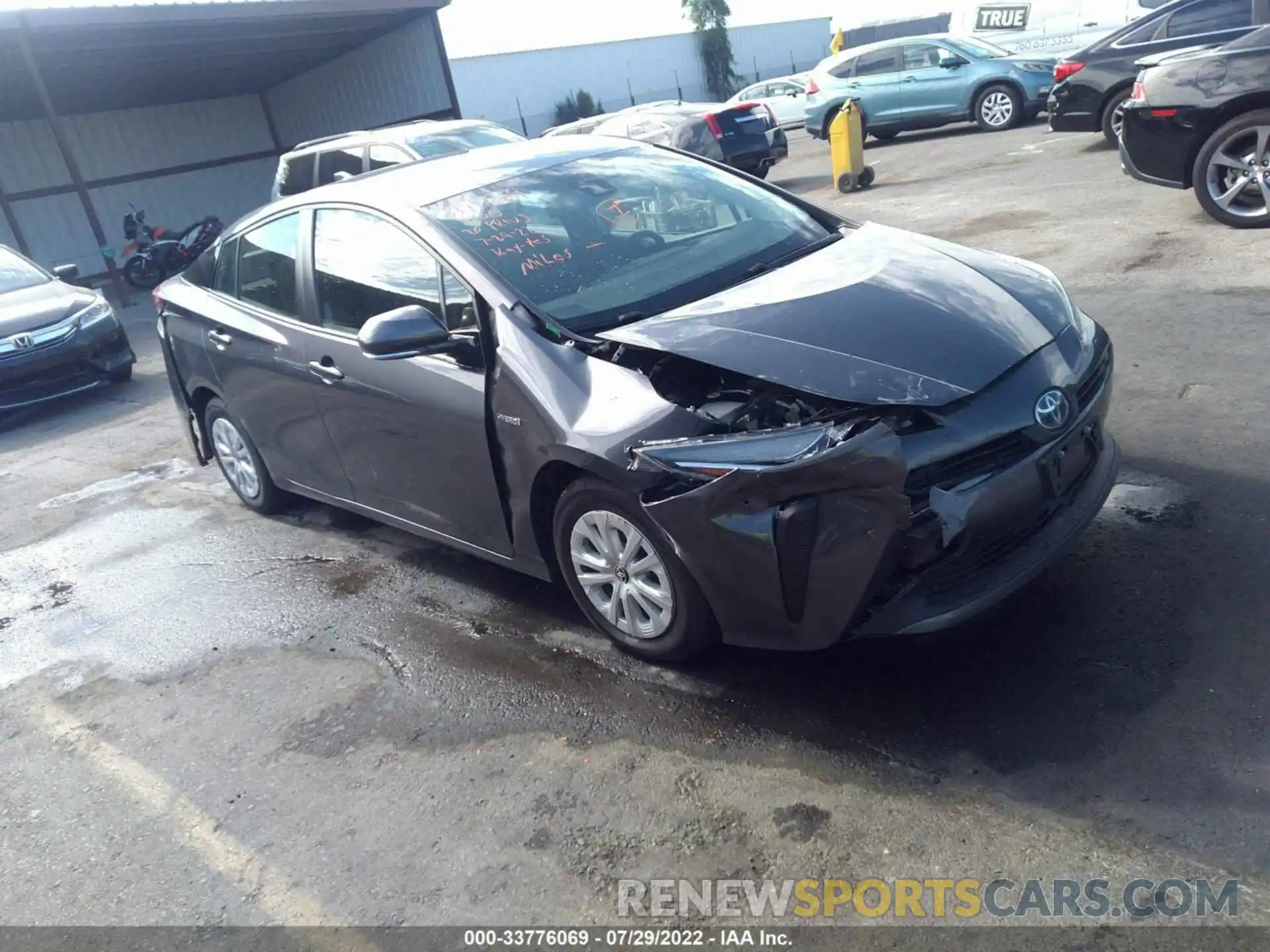 1 Photograph of a damaged car JTDKARFUXL3109041 TOYOTA PRIUS 2020