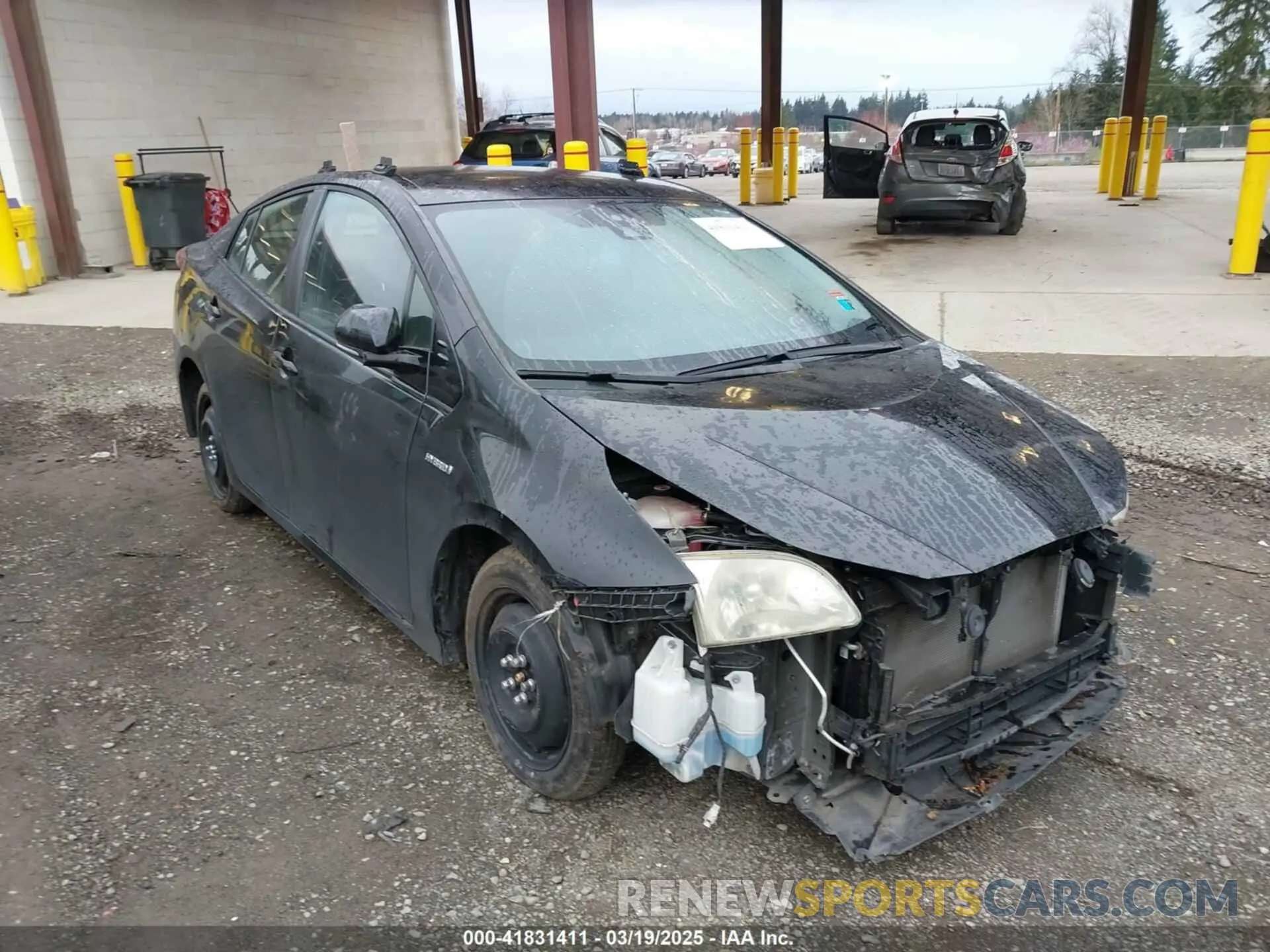 1 Photograph of a damaged car JTDKARFUXL3115471 TOYOTA PRIUS 2020