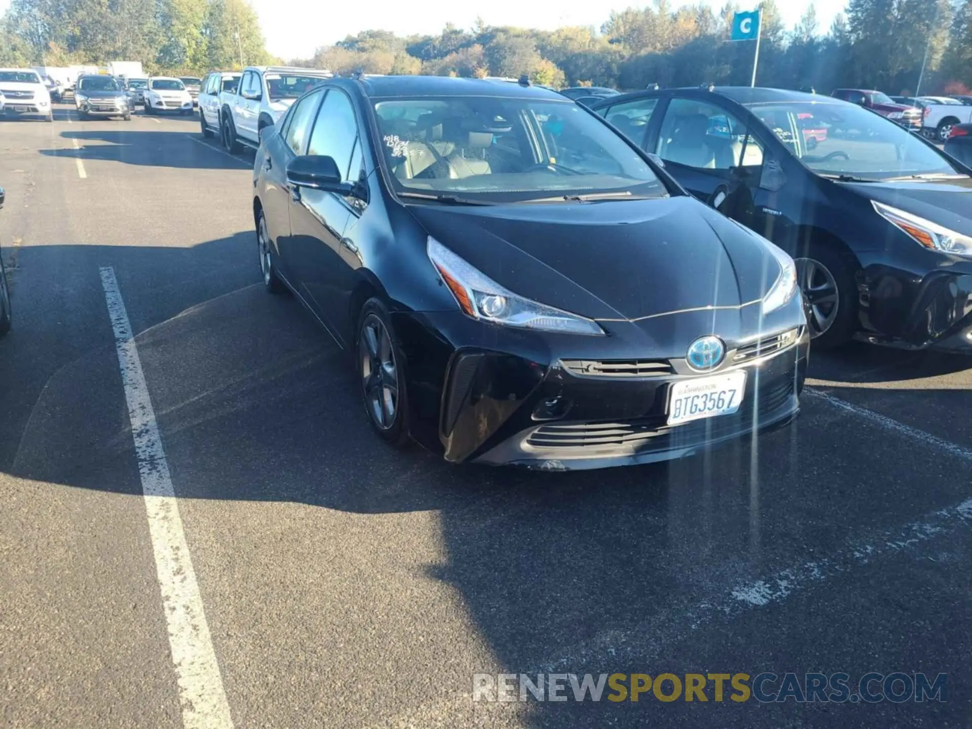 1 Photograph of a damaged car JTDKARFUXL3115664 TOYOTA PRIUS 2020