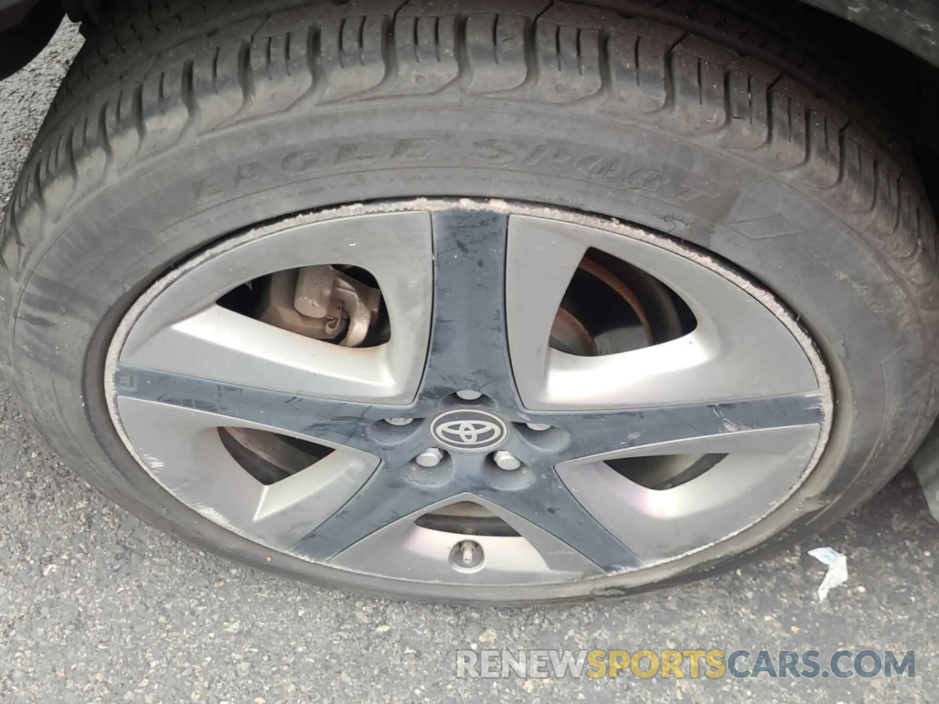 21 Photograph of a damaged car JTDKARFUXL3115664 TOYOTA PRIUS 2020