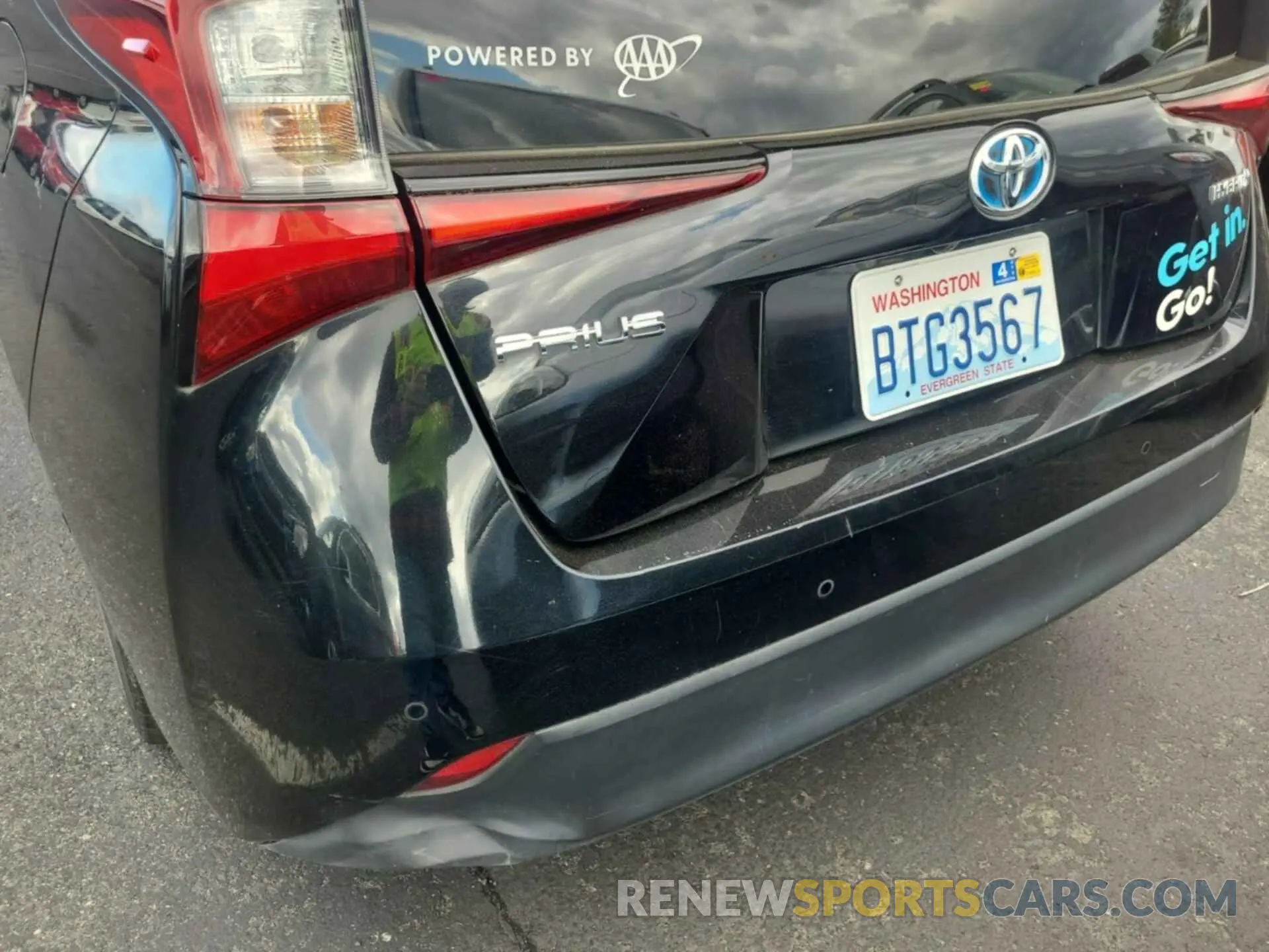 24 Photograph of a damaged car JTDKARFUXL3115664 TOYOTA PRIUS 2020