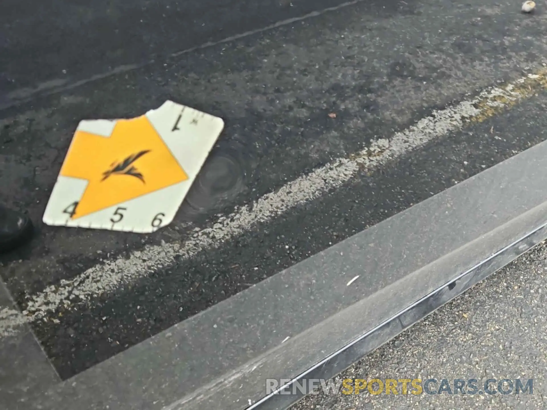 2 Photograph of a damaged car JTDKARFUXL3115938 TOYOTA PRIUS 2020