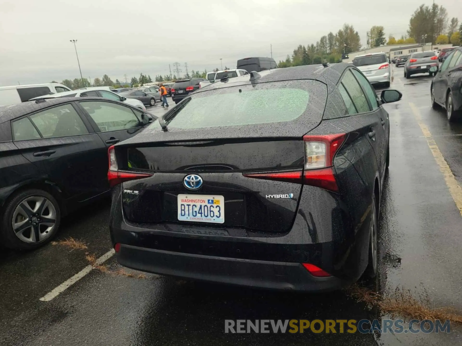 12 Photograph of a damaged car JTDKARFUXL3116040 TOYOTA PRIUS 2020