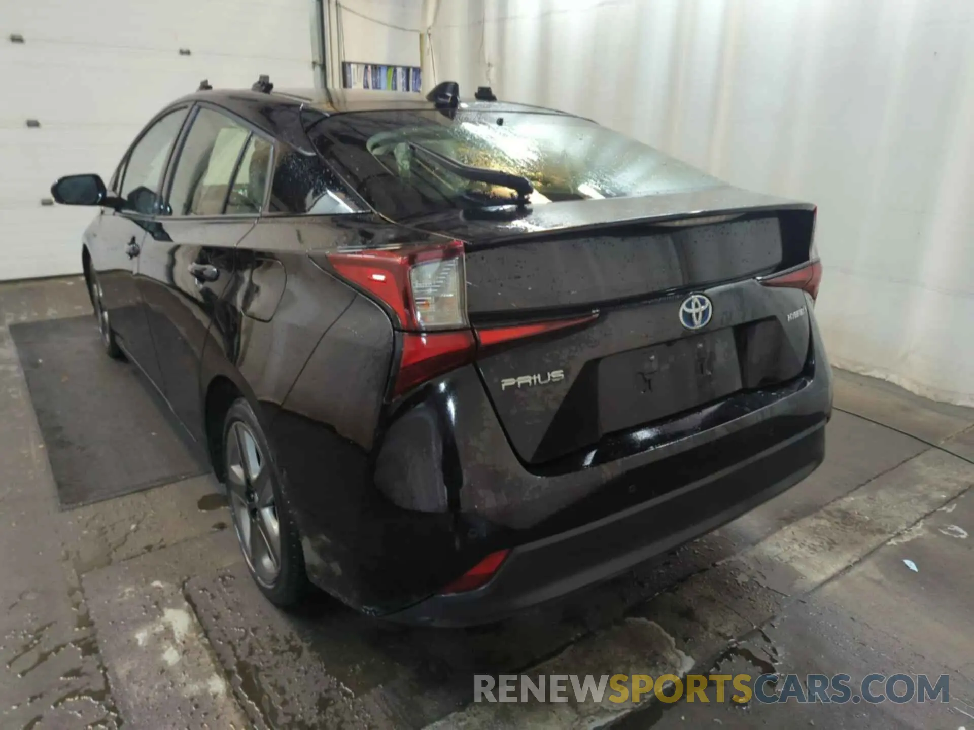 34 Photograph of a damaged car JTDKARFUXL3116085 TOYOTA PRIUS 2020