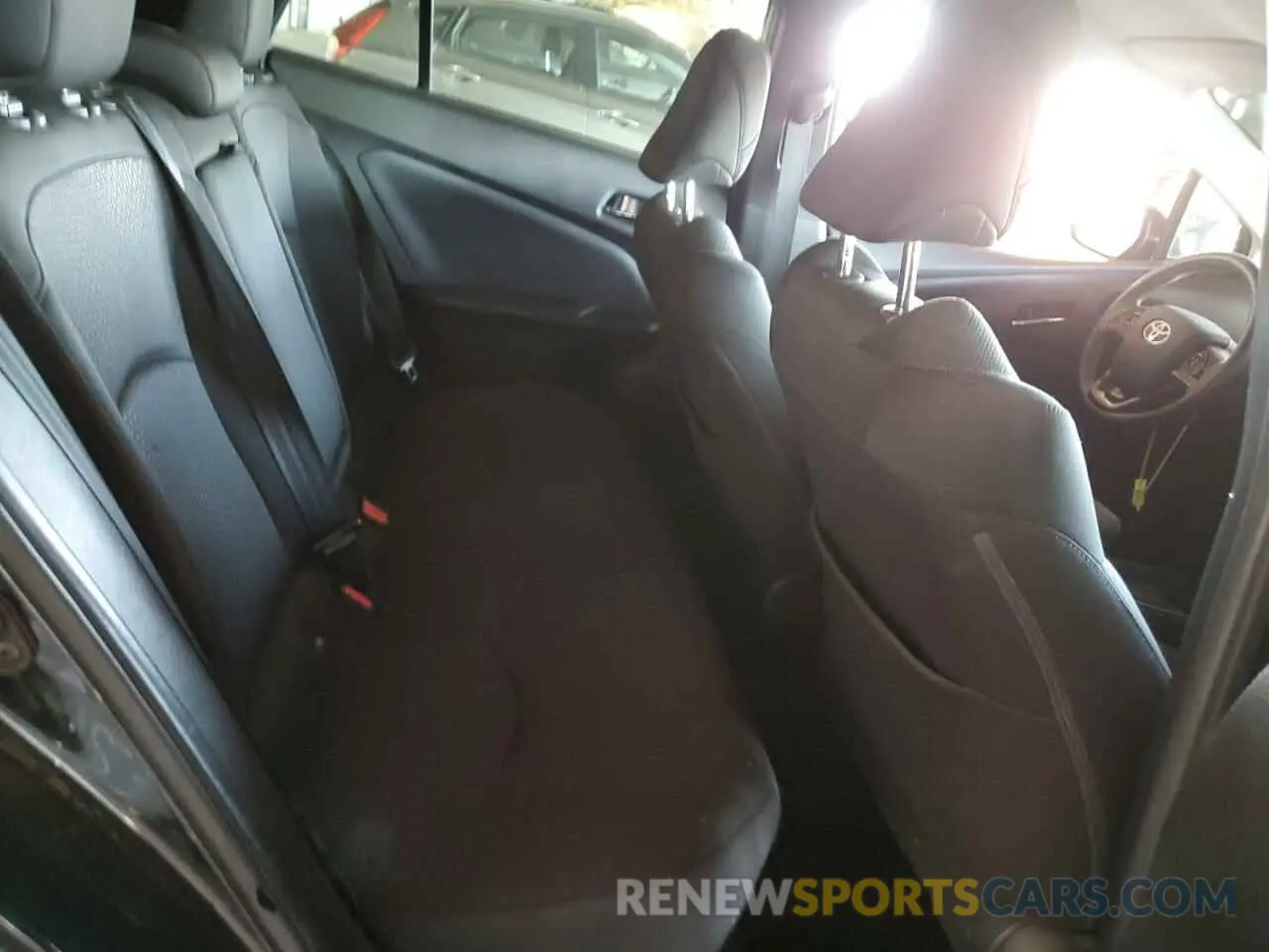 10 Photograph of a damaged car JTDKARFUXL3118256 TOYOTA PRIUS 2020