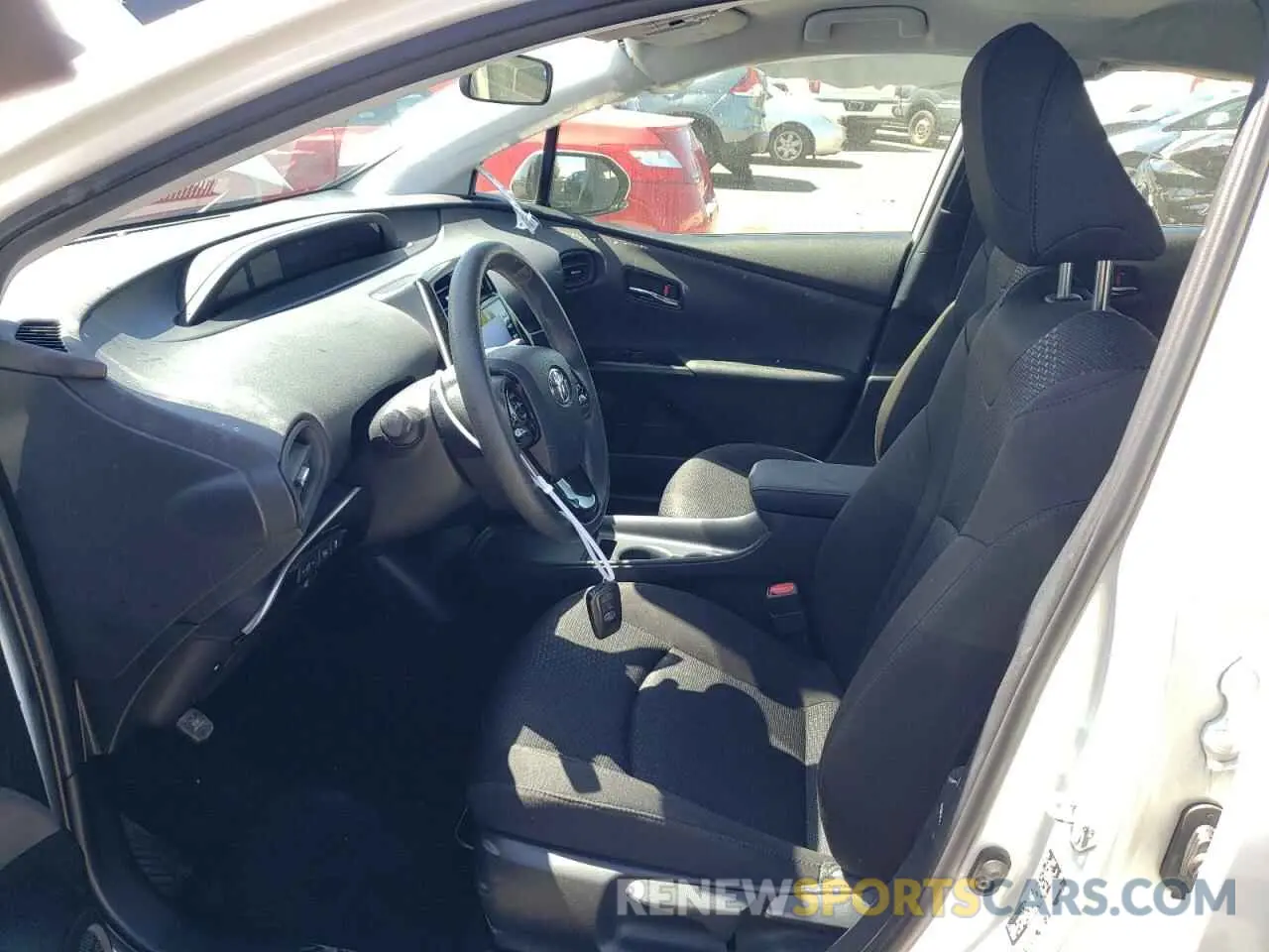 7 Photograph of a damaged car JTDKARFUXL3125112 TOYOTA PRIUS 2020