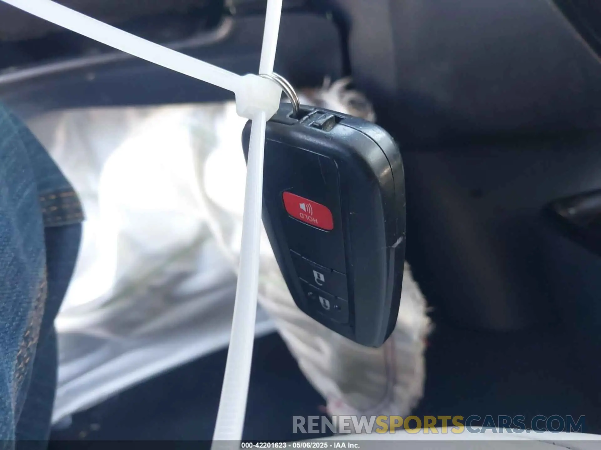 11 Photograph of a damaged car JTDKARFUXL3125434 TOYOTA PRIUS 2020