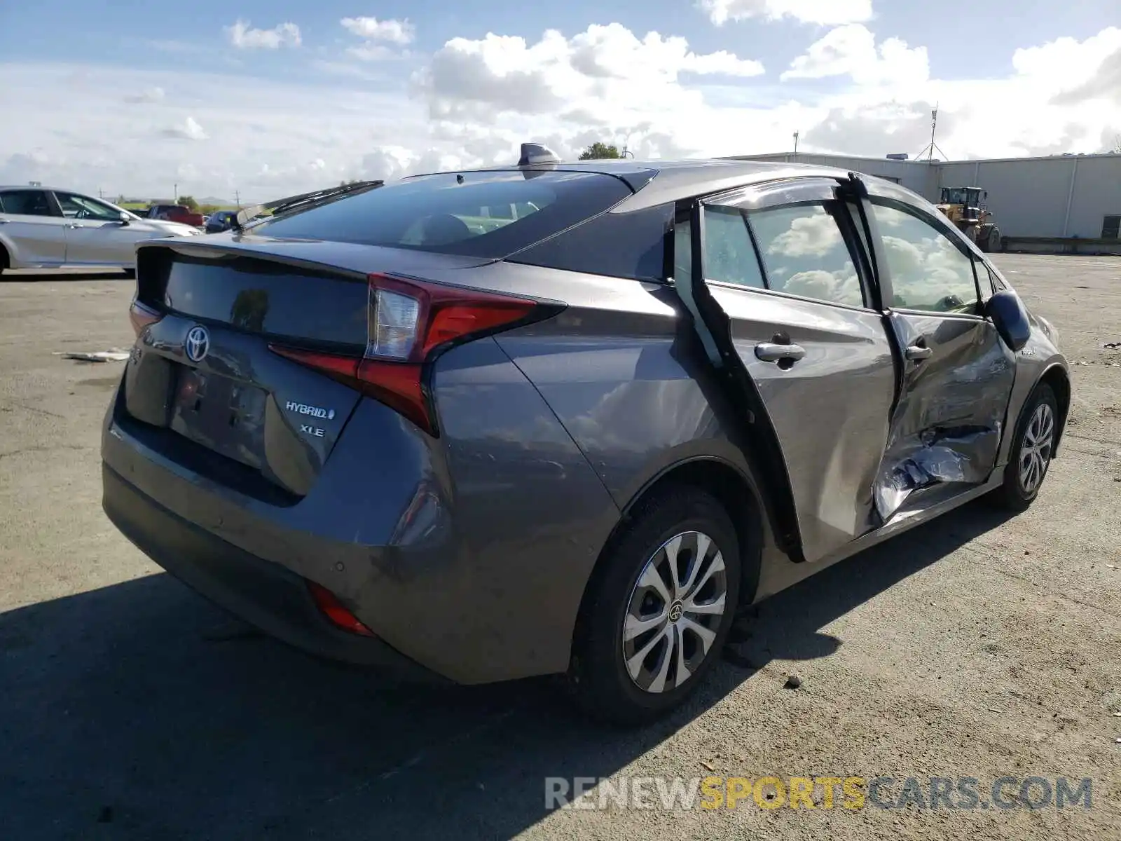 4 Photograph of a damaged car JTDL9RFU1L3015837 TOYOTA PRIUS 2020