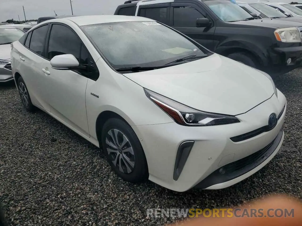 4 Photograph of a damaged car JTDL9RFU1L3022335 TOYOTA PRIUS 2020
