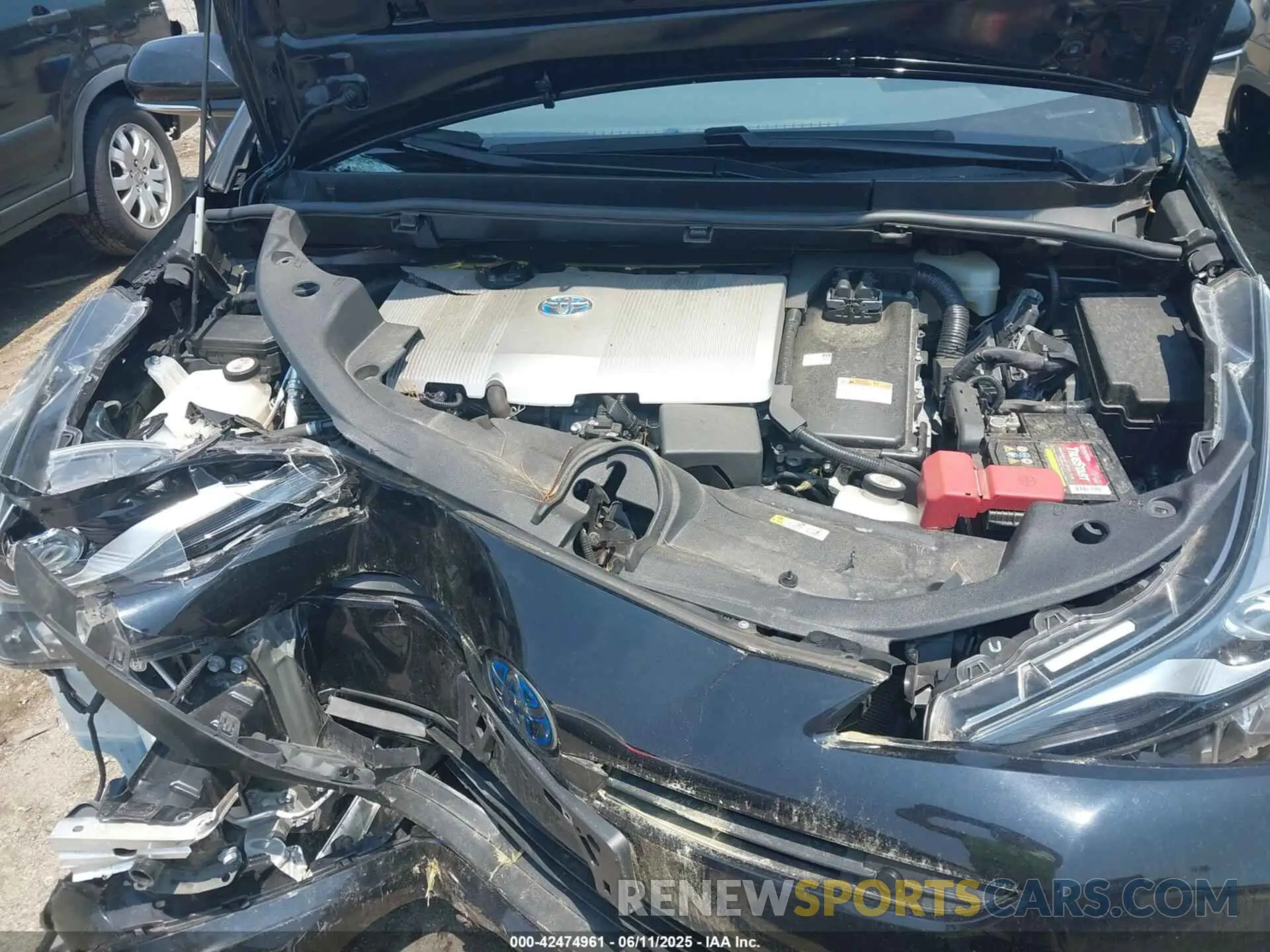 10 Photograph of a damaged car JTDL9RFU2L3019122 TOYOTA PRIUS 2020
