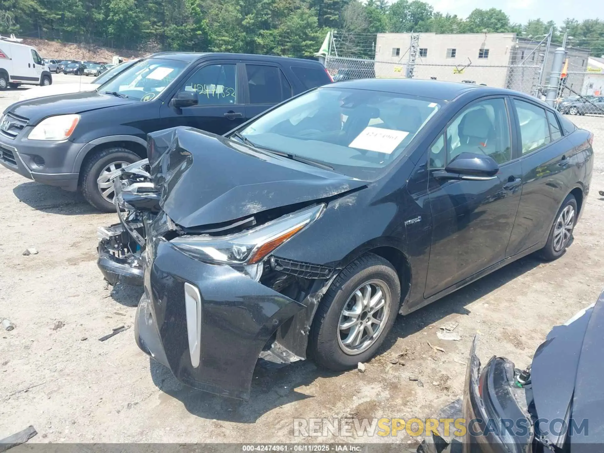 2 Photograph of a damaged car JTDL9RFU2L3019122 TOYOTA PRIUS 2020