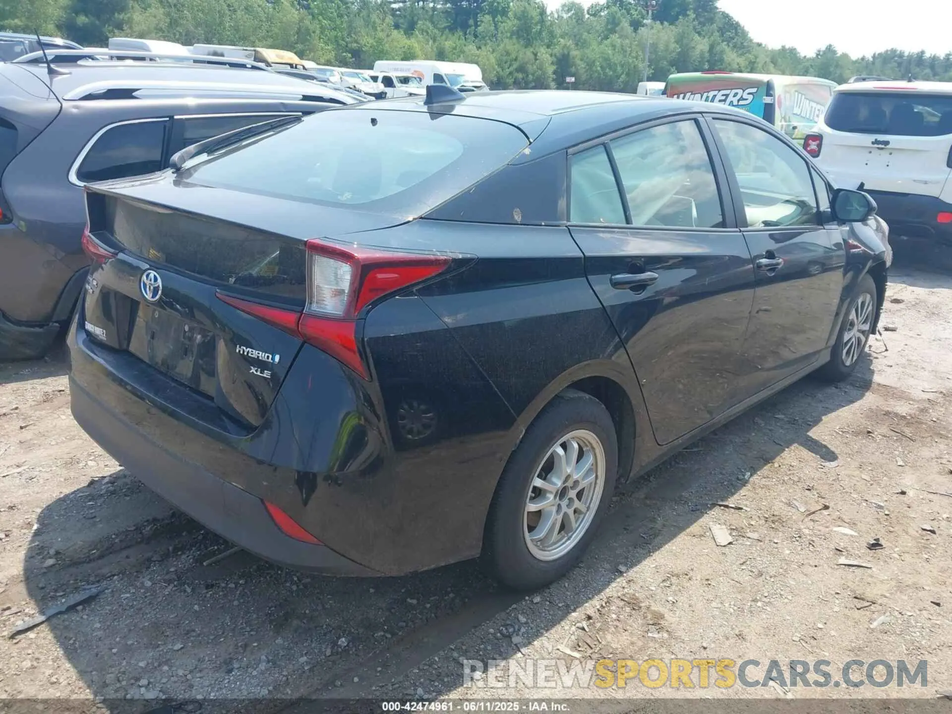 4 Photograph of a damaged car JTDL9RFU2L3019122 TOYOTA PRIUS 2020