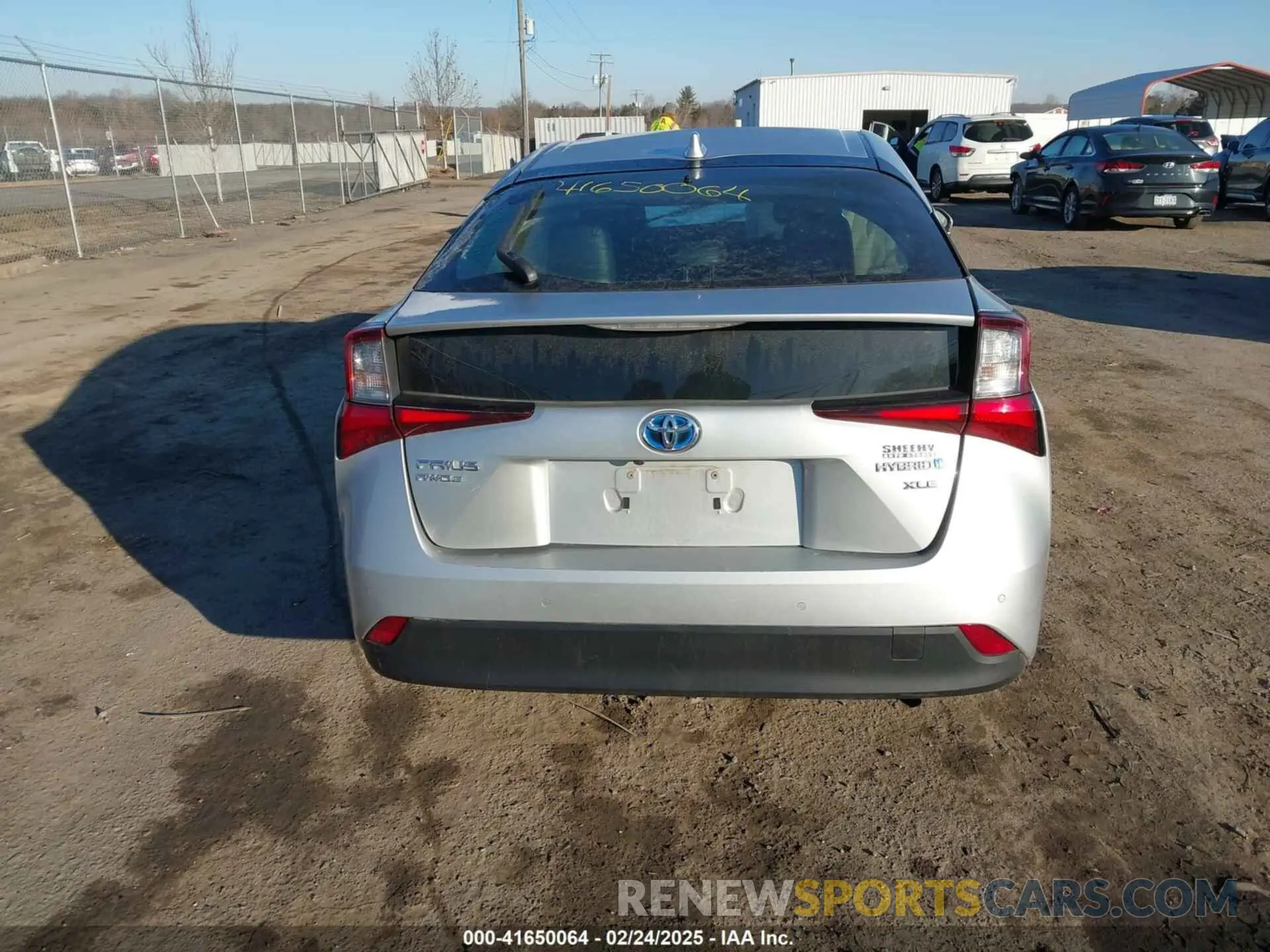 17 Photograph of a damaged car JTDL9RFU5L3013217 TOYOTA PRIUS 2020
