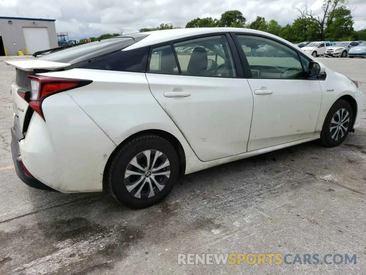 3 Photograph of a damaged car JTDL9RFU5L3017896 TOYOTA PRIUS 2020