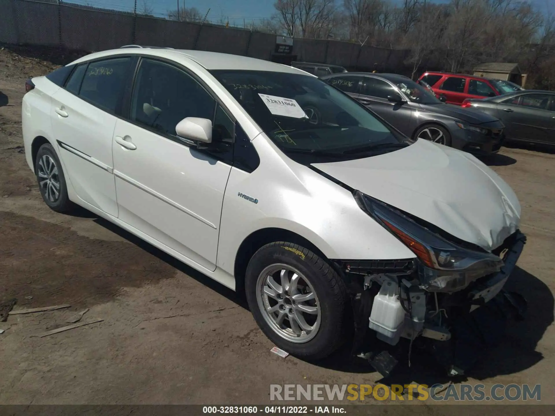 1 Photograph of a damaged car JTDL9RFU6L3015283 TOYOTA PRIUS 2020