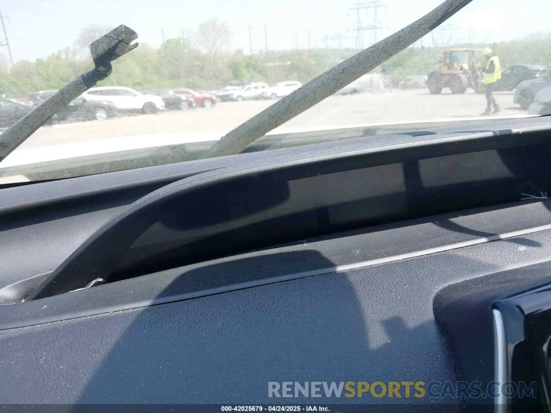 15 Photograph of a damaged car JTDL9RFU7L3019326 TOYOTA PRIUS 2020
