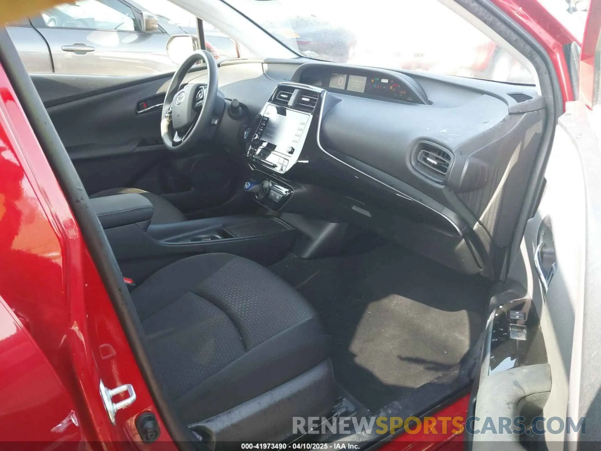 5 Photograph of a damaged car JTDL9RFU8L3019030 TOYOTA PRIUS 2020