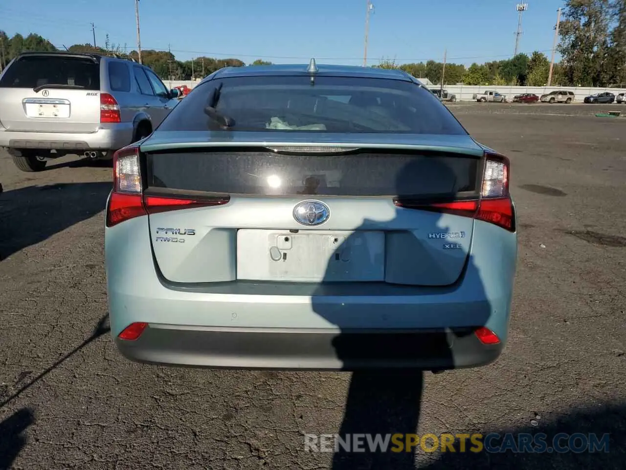 6 Photograph of a damaged car JTDL9RFU8L3020193 TOYOTA PRIUS 2020