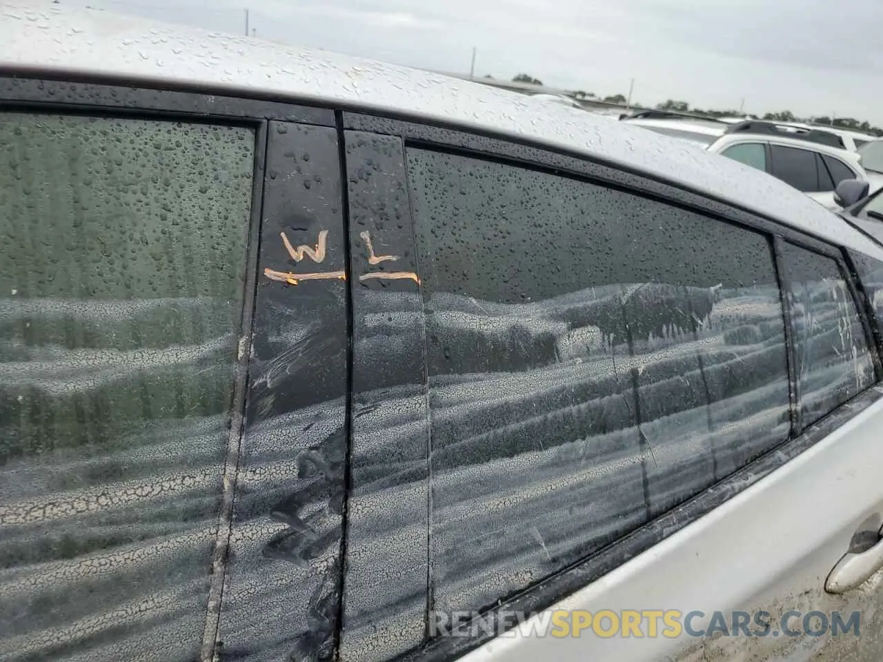 12 Photograph of a damaged car JTDL9RFU8L3021991 TOYOTA PRIUS 2020