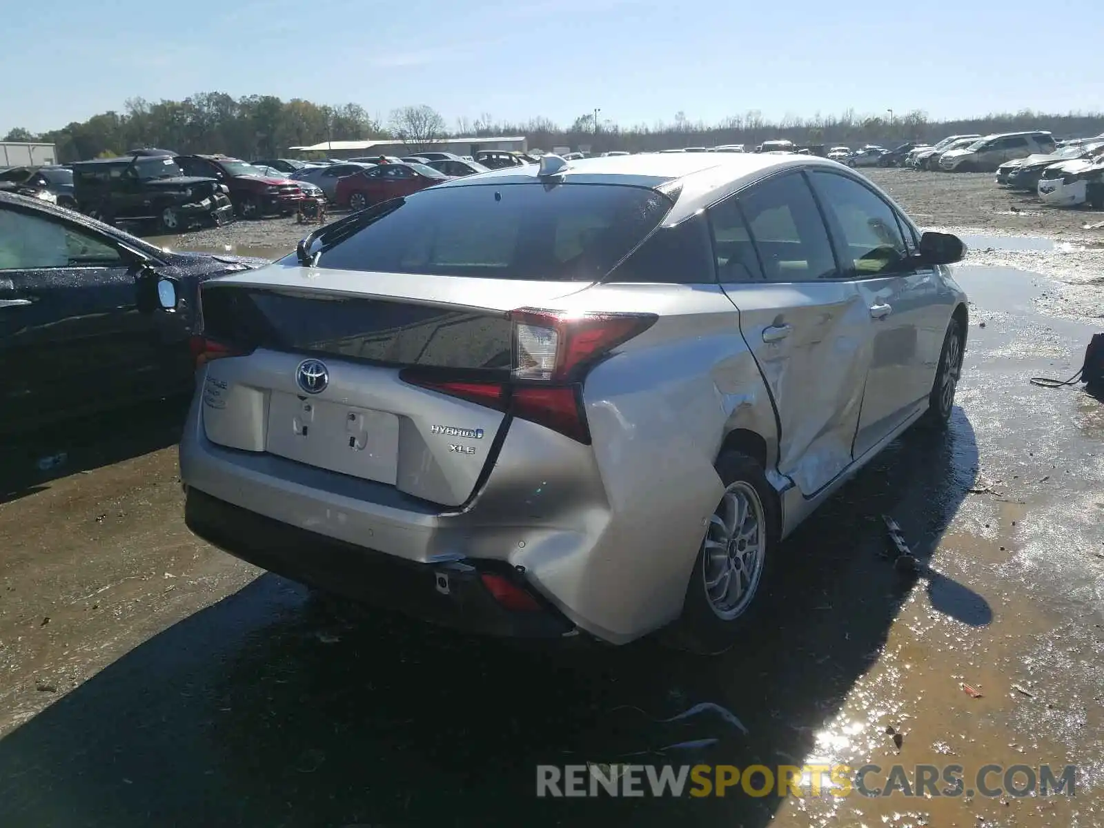 4 Photograph of a damaged car JTDL9RFU9L3013804 TOYOTA PRIUS 2020