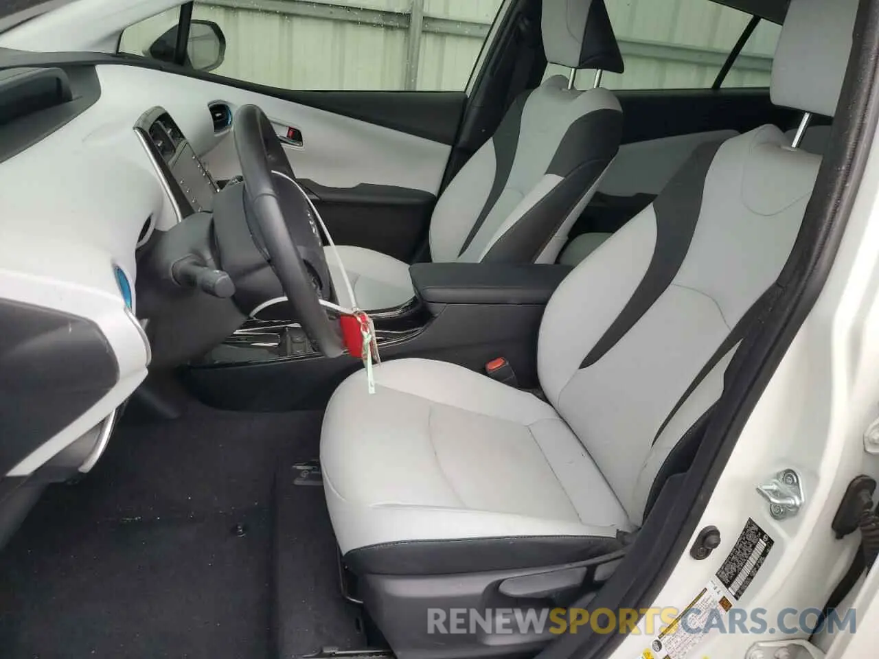 7 Photograph of a damaged car JTDL9RFU9L3016332 TOYOTA PRIUS 2020