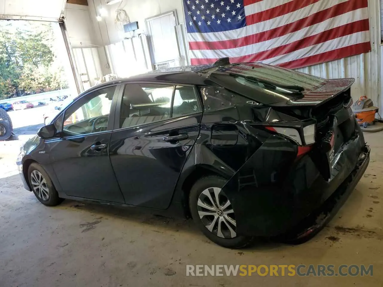 2 Photograph of a damaged car JTDL9RFU9L3017948 TOYOTA PRIUS 2020