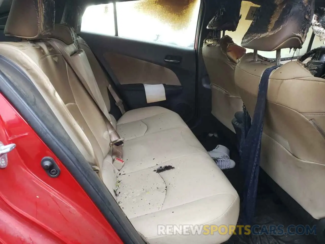 10 Photograph of a damaged car JTDL9RFU9L3021403 TOYOTA PRIUS 2020