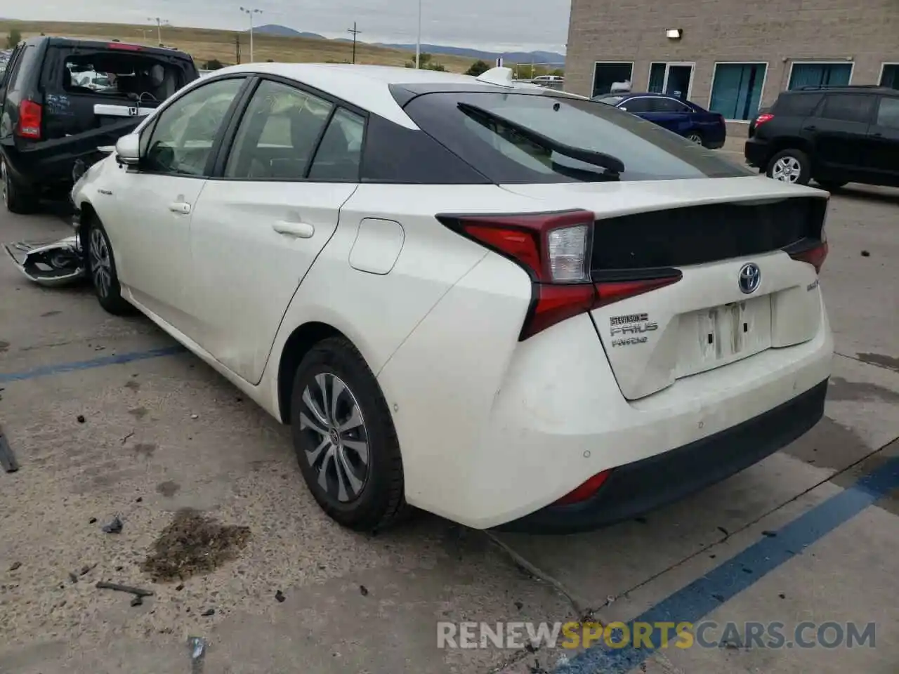 3 Photograph of a damaged car JTDL9RFUXL3017781 TOYOTA PRIUS 2020