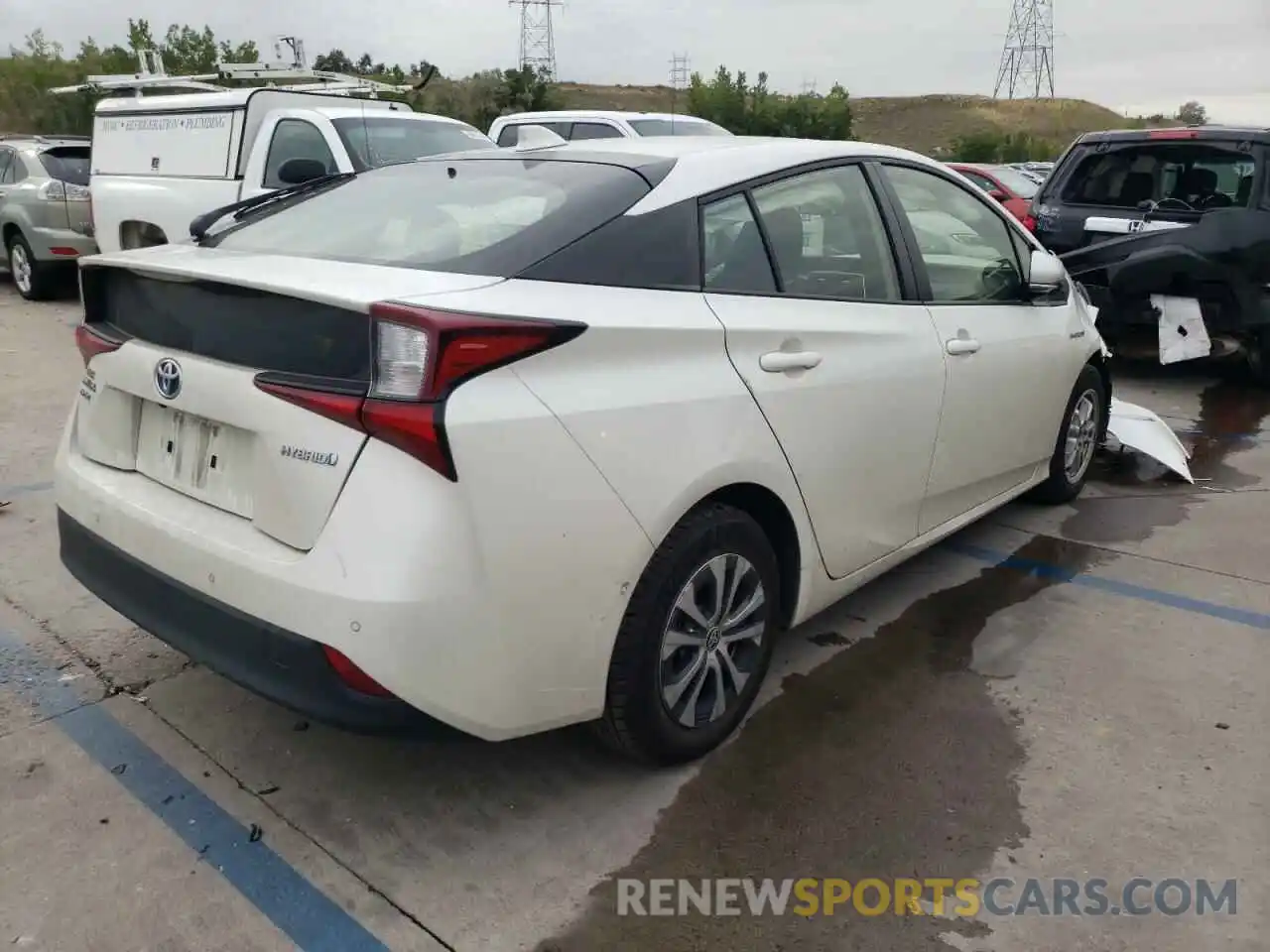 4 Photograph of a damaged car JTDL9RFUXL3017781 TOYOTA PRIUS 2020