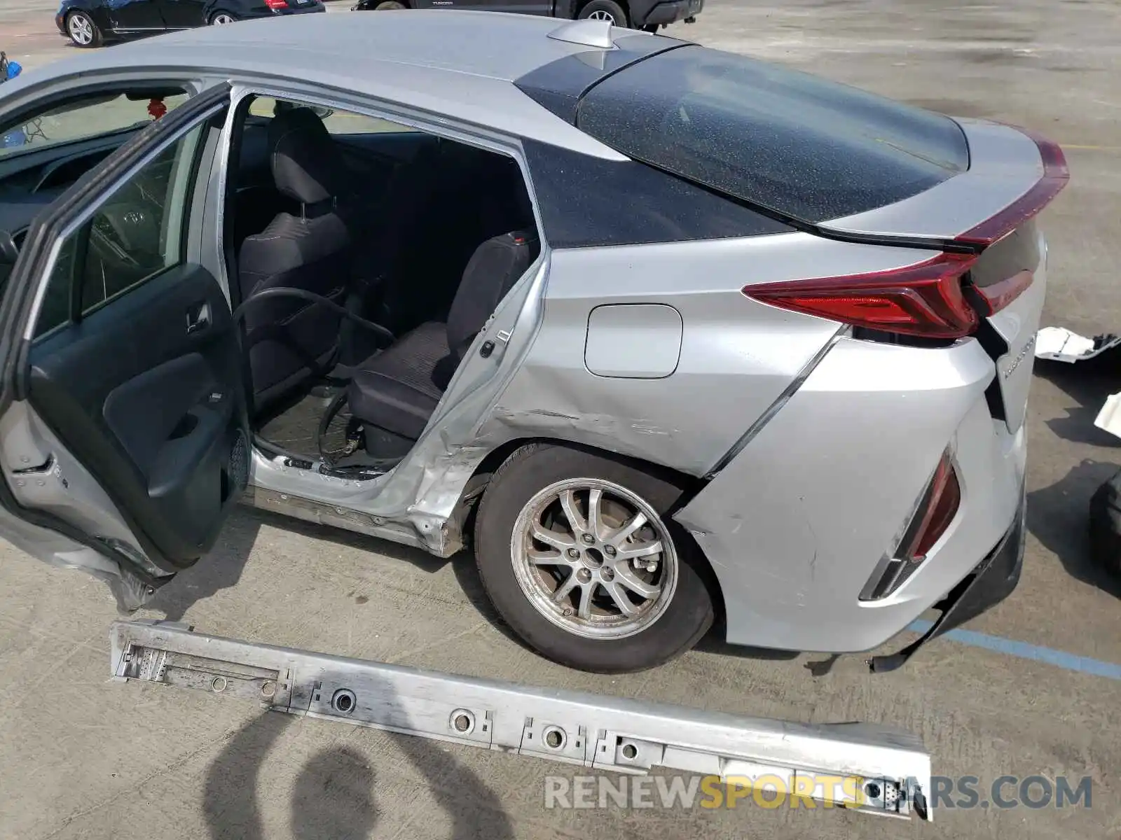 9 Photograph of a damaged car JTDKAMFP0M3165374 TOYOTA PRIUS 2021