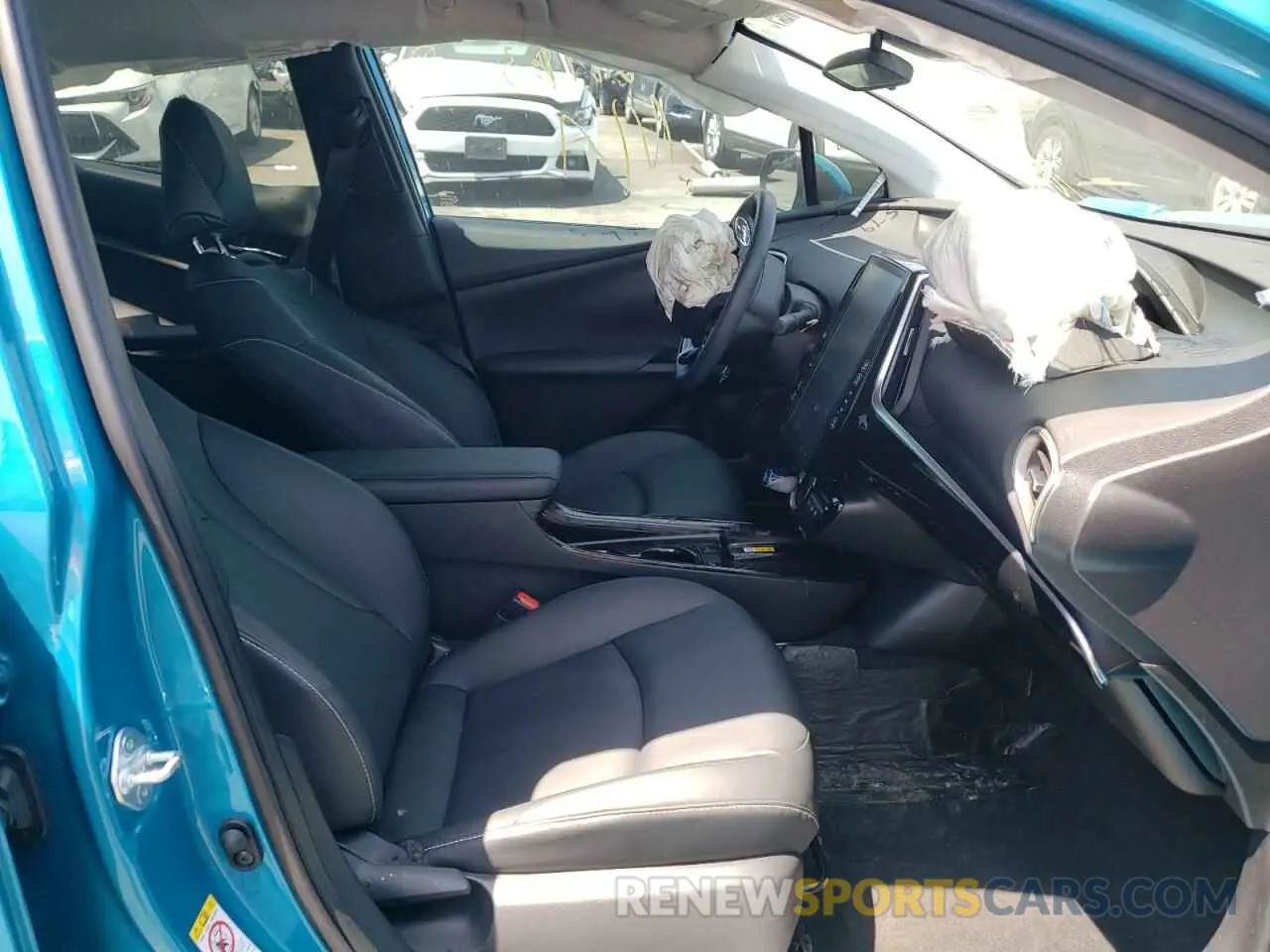 5 Photograph of a damaged car JTDKAMFP0M3167156 TOYOTA PRIUS 2021