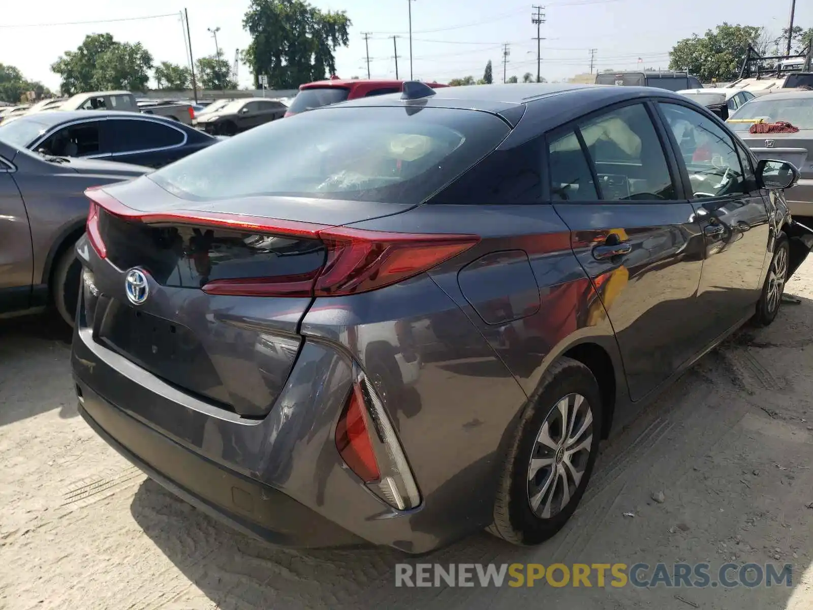 4 Photograph of a damaged car JTDKAMFP0M3171286 TOYOTA PRIUS 2021