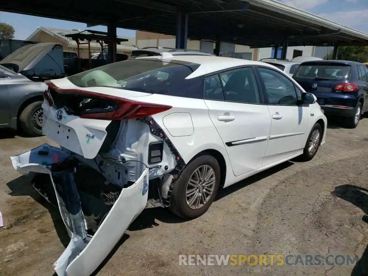 4 Photograph of a damaged car JTDKAMFP0M3188993 TOYOTA PRIUS 2021