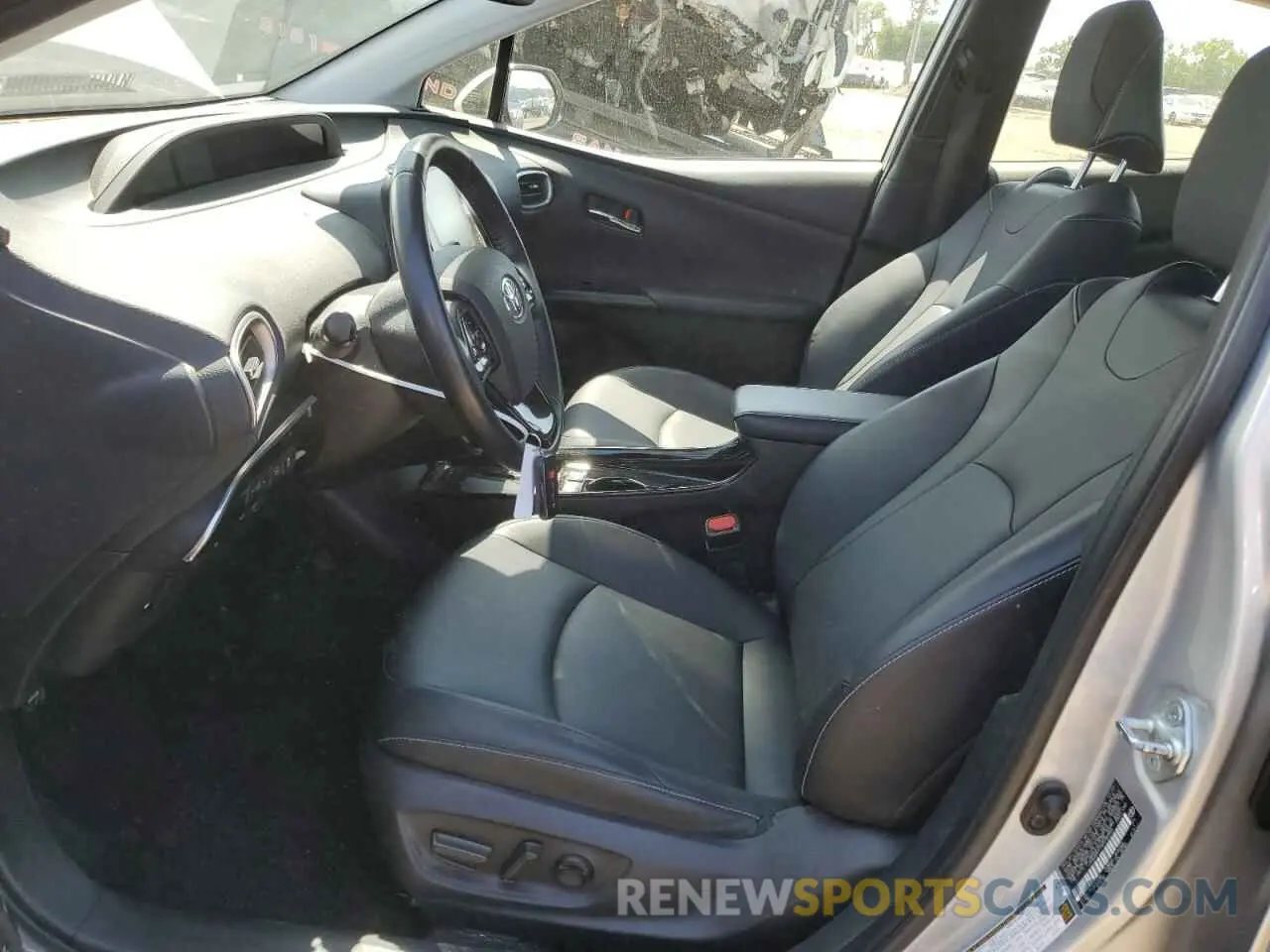 7 Photograph of a damaged car JTDKAMFP1M3182555 TOYOTA PRIUS 2021