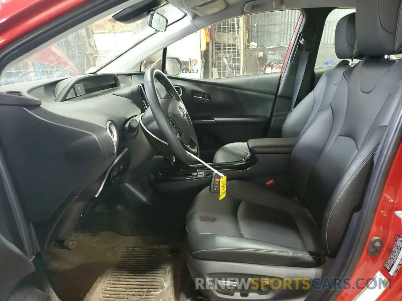 7 Photograph of a damaged car JTDKAMFP2M3181463 TOYOTA PRIUS 2021