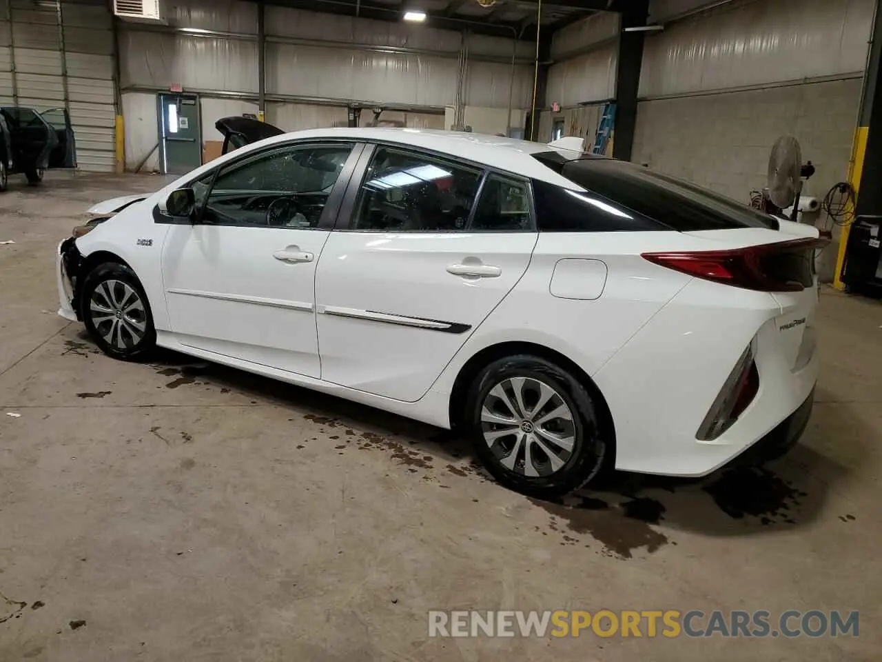 2 Photograph of a damaged car JTDKAMFP3M3179723 TOYOTA PRIUS 2021