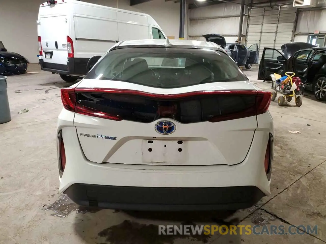 6 Photograph of a damaged car JTDKAMFP3M3179723 TOYOTA PRIUS 2021