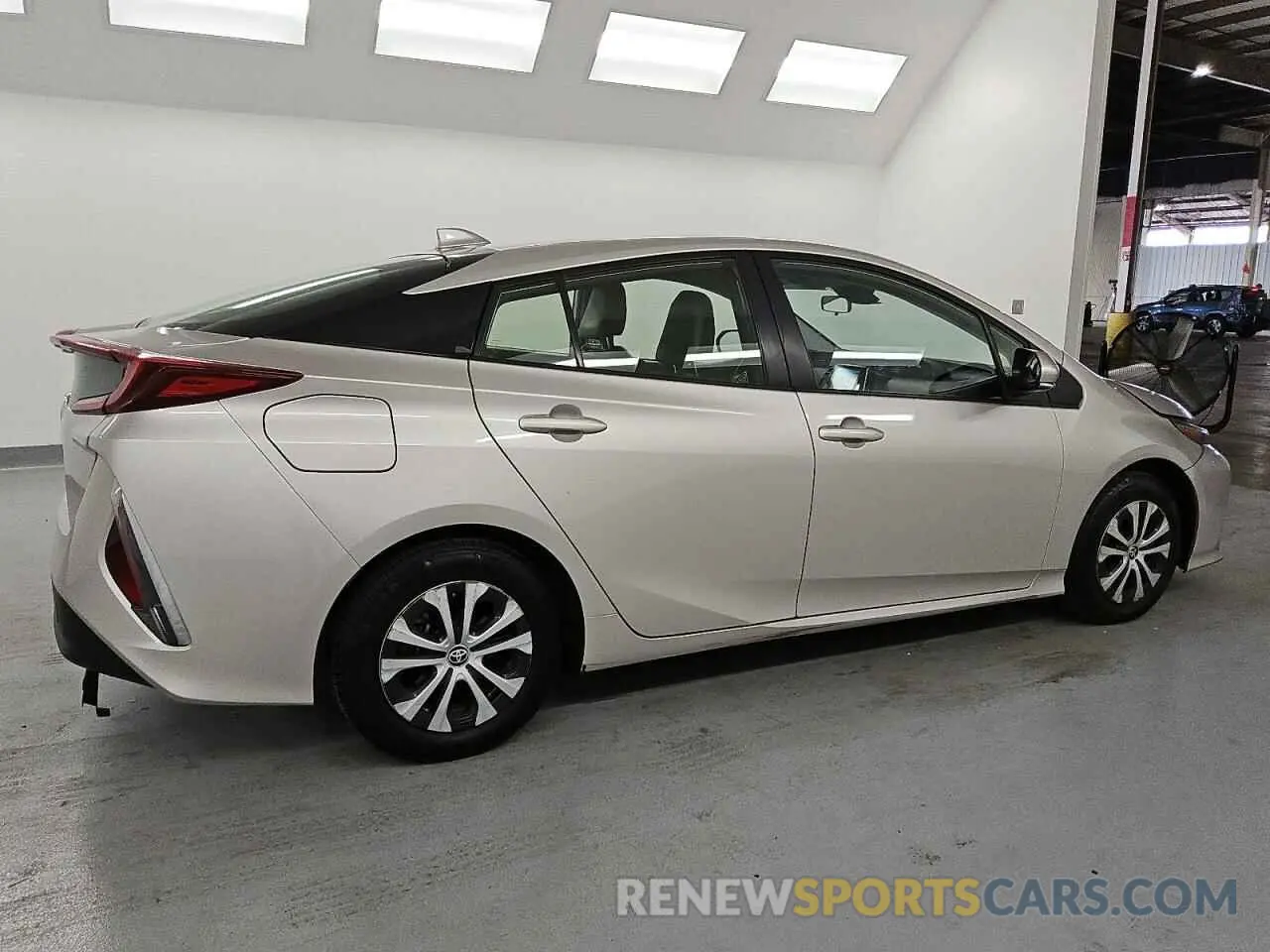 3 Photograph of a damaged car JTDKAMFP4M3165197 TOYOTA PRIUS 2021
