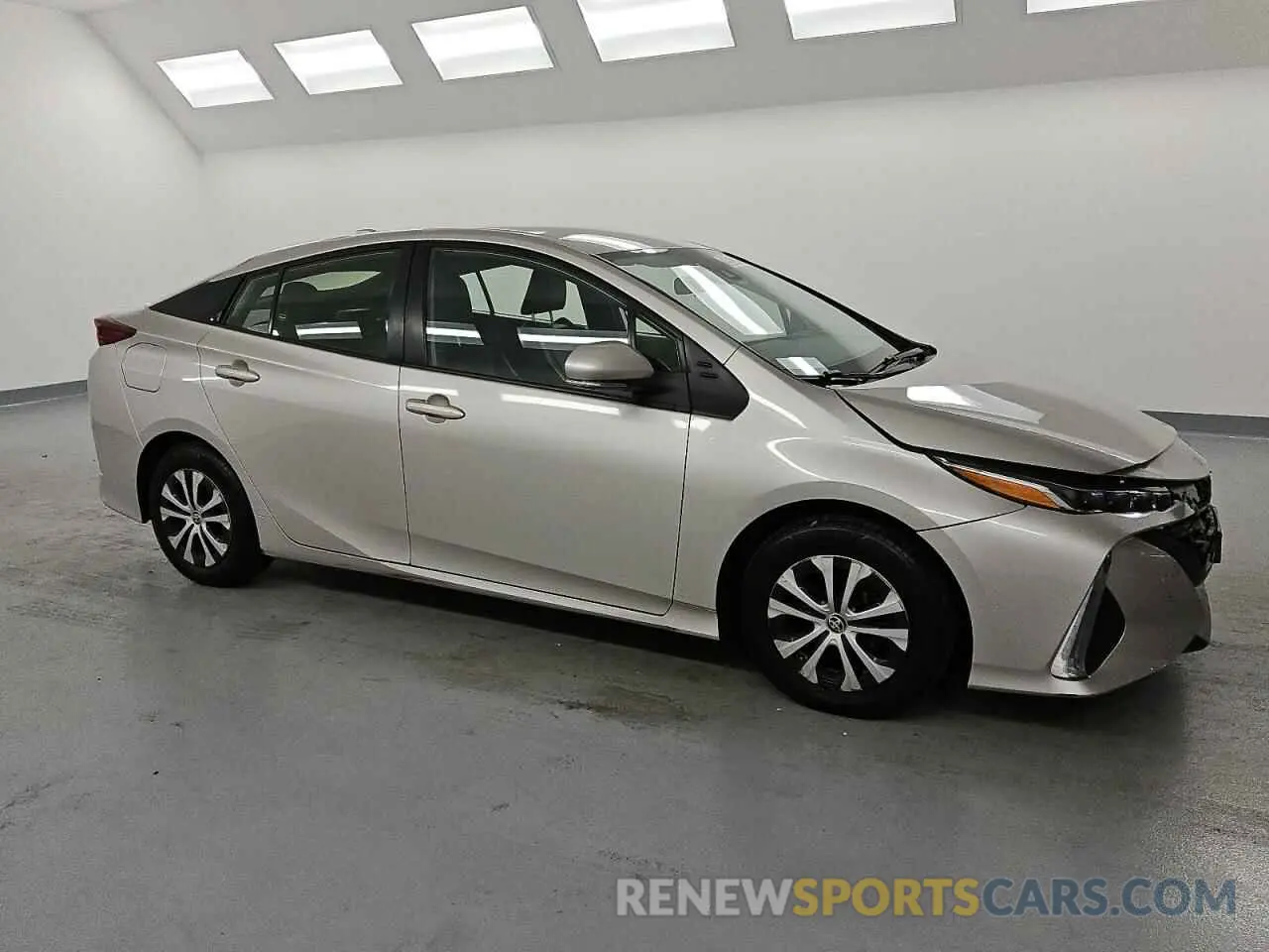 4 Photograph of a damaged car JTDKAMFP4M3165197 TOYOTA PRIUS 2021