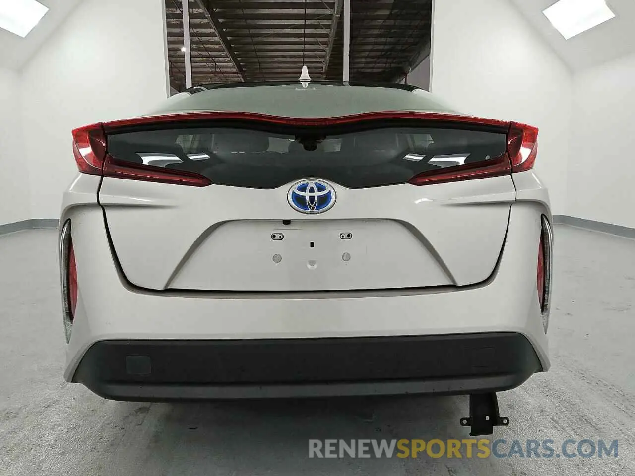 6 Photograph of a damaged car JTDKAMFP4M3165197 TOYOTA PRIUS 2021