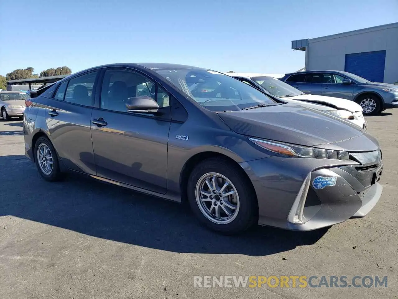 4 Photograph of a damaged car JTDKAMFP4M3179293 TOYOTA PRIUS 2021